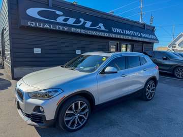 xDrive28i/LOW KM/NAVI/HUD/ROOF/CAMERA/FULL SERVICE