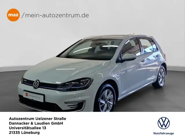 Volkswagen Golf VII e- Alu LED Navi APS uvm.