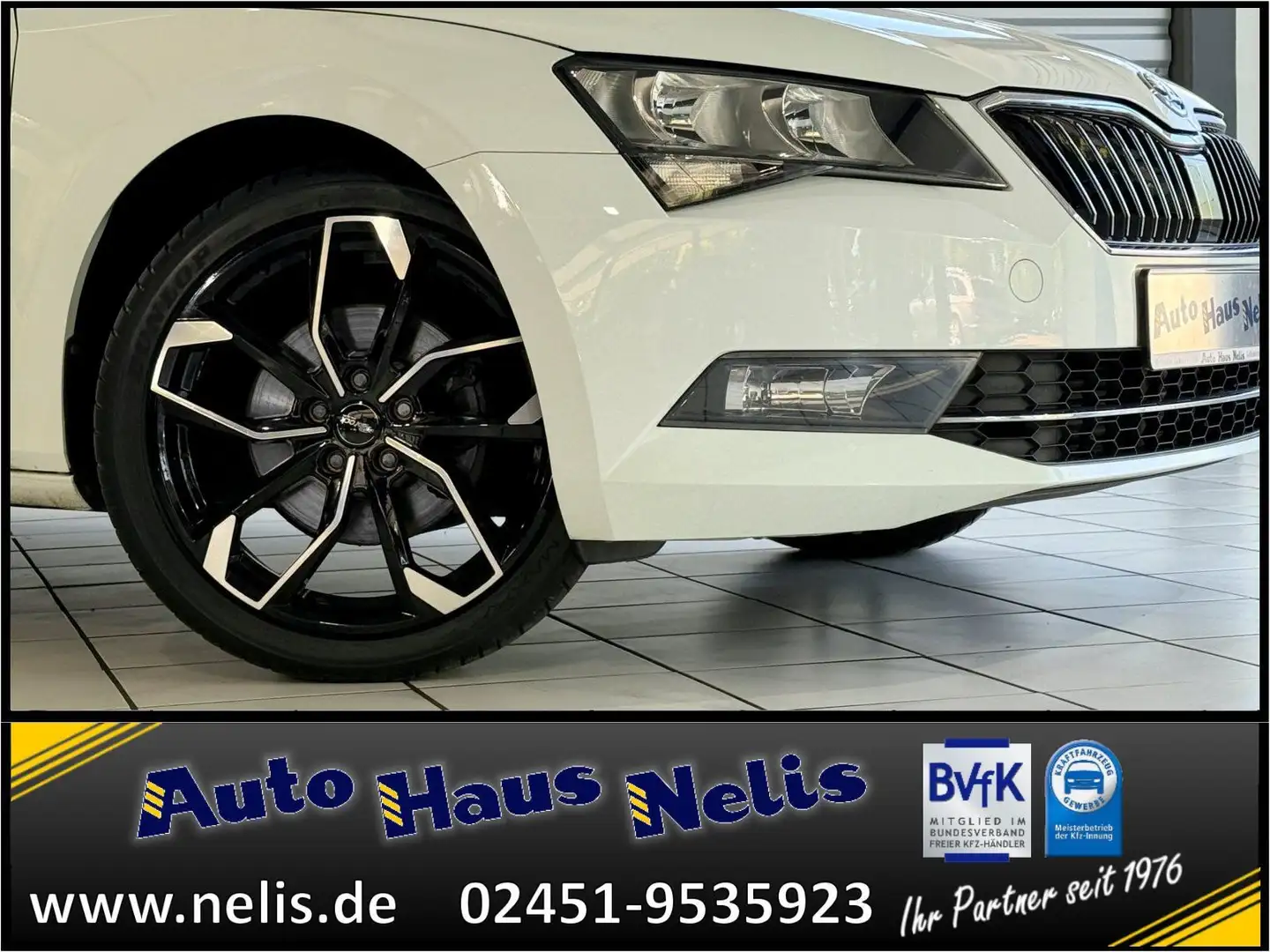 Skoda Superb 2,0 TDI Ambition Combi DAB Navi AndroidAu Bílá - 2