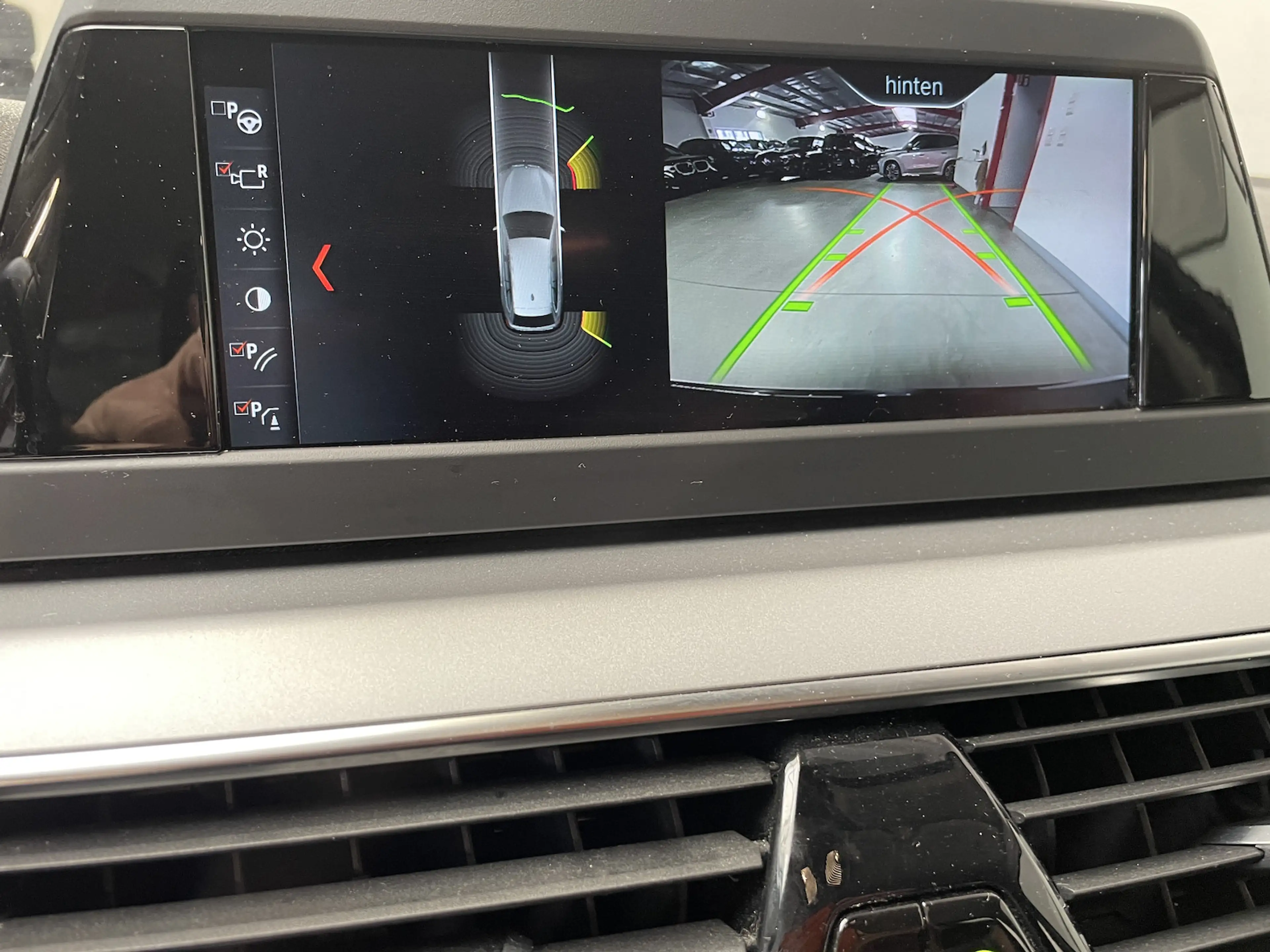 BMW 530 530dA Tour. /LIVE Cockpit+/PDC/KAMERA/LED/NAVI — photo 7