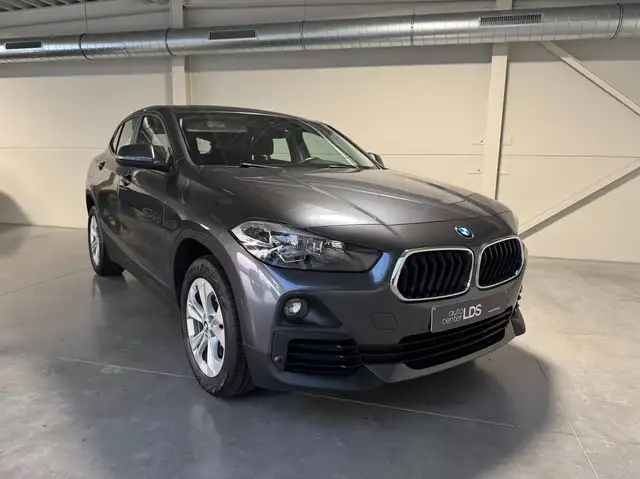 BMW X2 X2 sDrive18i Advantage - Navi - stoelverwarming -