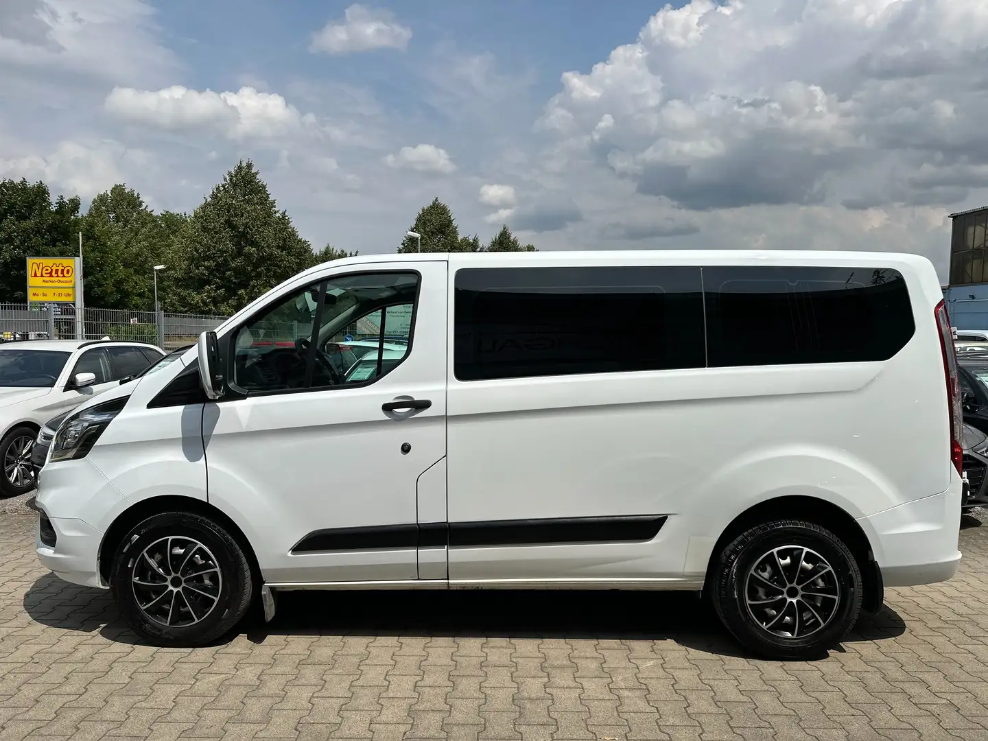 Ford Transit Custom 2.0 TDCI*9-Sitze*Klima*Parkpilot*Tempomat Weiß - 2