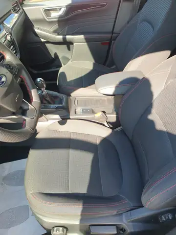 Ford Kuga view 5