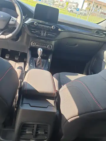 Ford Kuga view 10