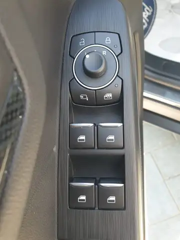 Ford Kuga view 11