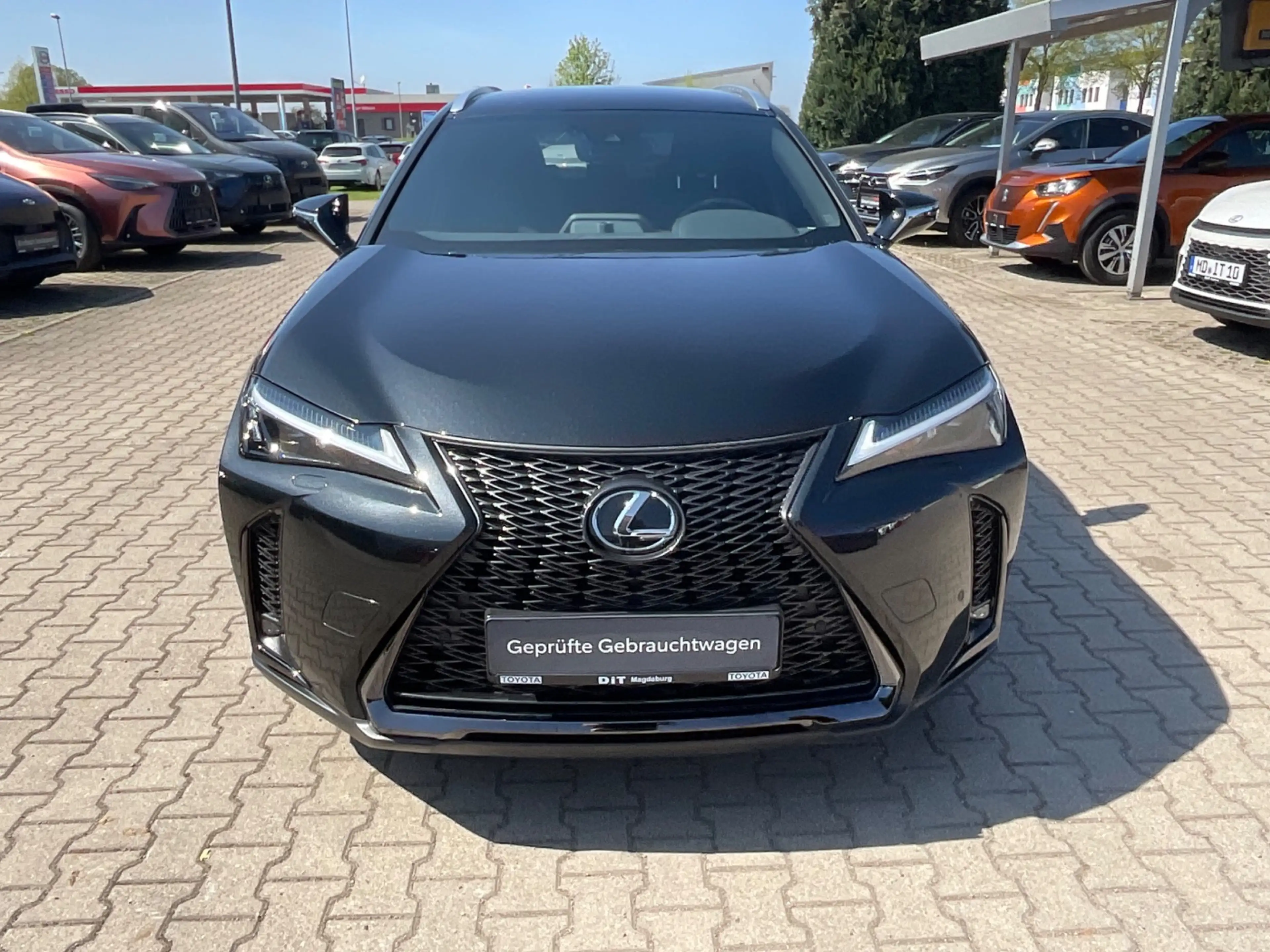 Lexus UX 250h UX 250 h F Sport Design ACC+LED+SHZ+2xKlima+Kam. — photo 9