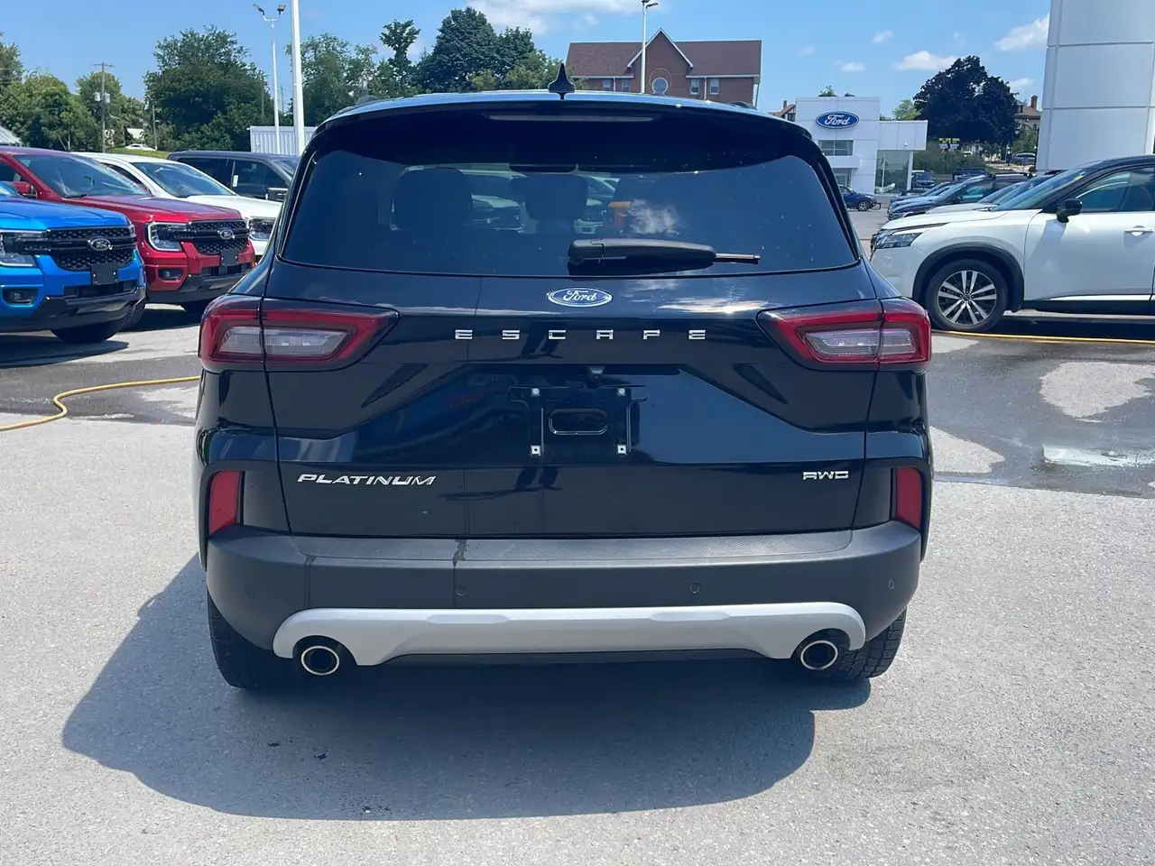 Ford Escape снимка Ford Escape