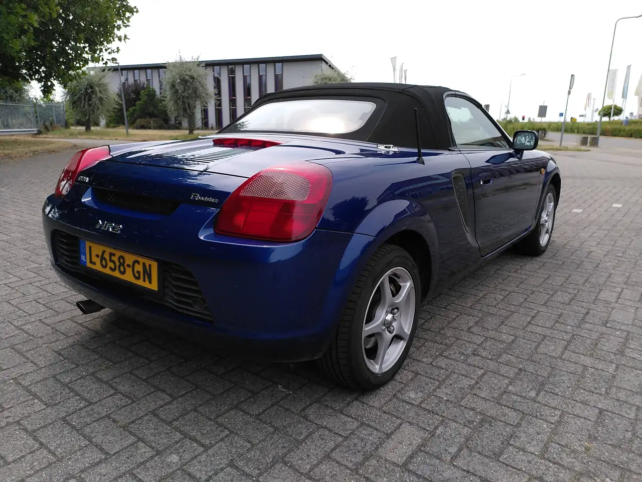 Toyota MR 2 1.8 (Hardtop, nw cabriodak, nwe banden), foto 6