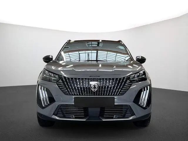 Peugeot 2008 view 2