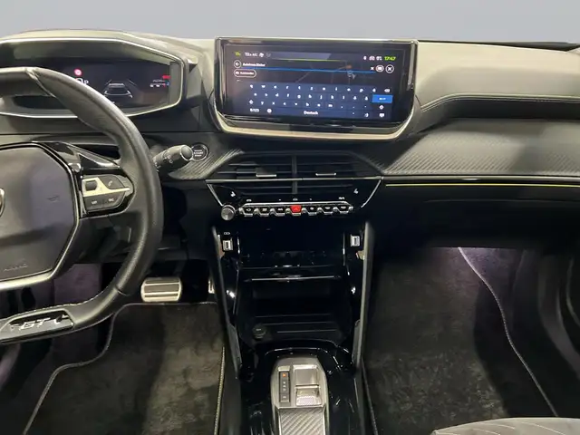 Peugeot 2008 view 12