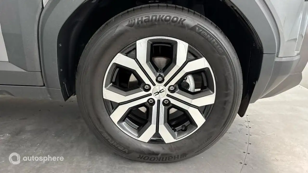 Dacia Duster — photo 20