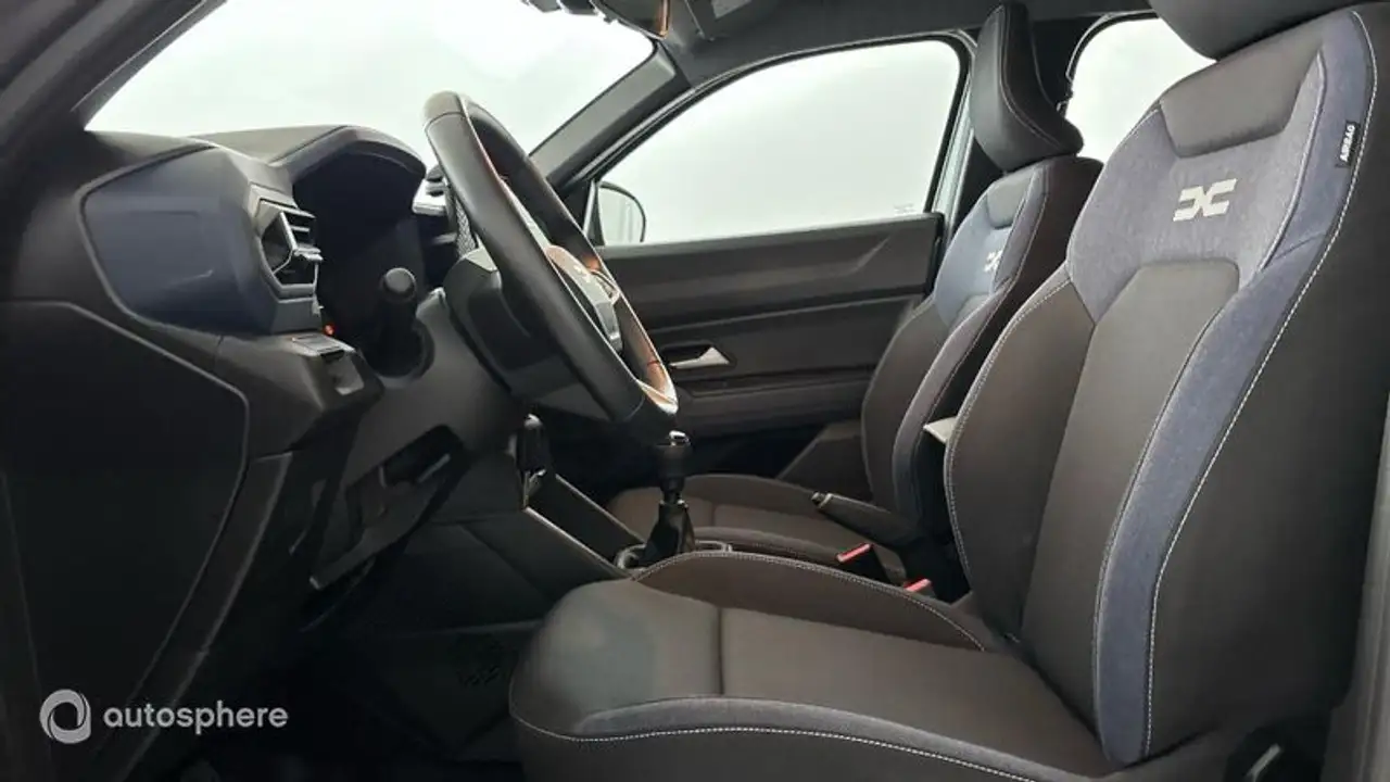 Dacia Duster — photo 12