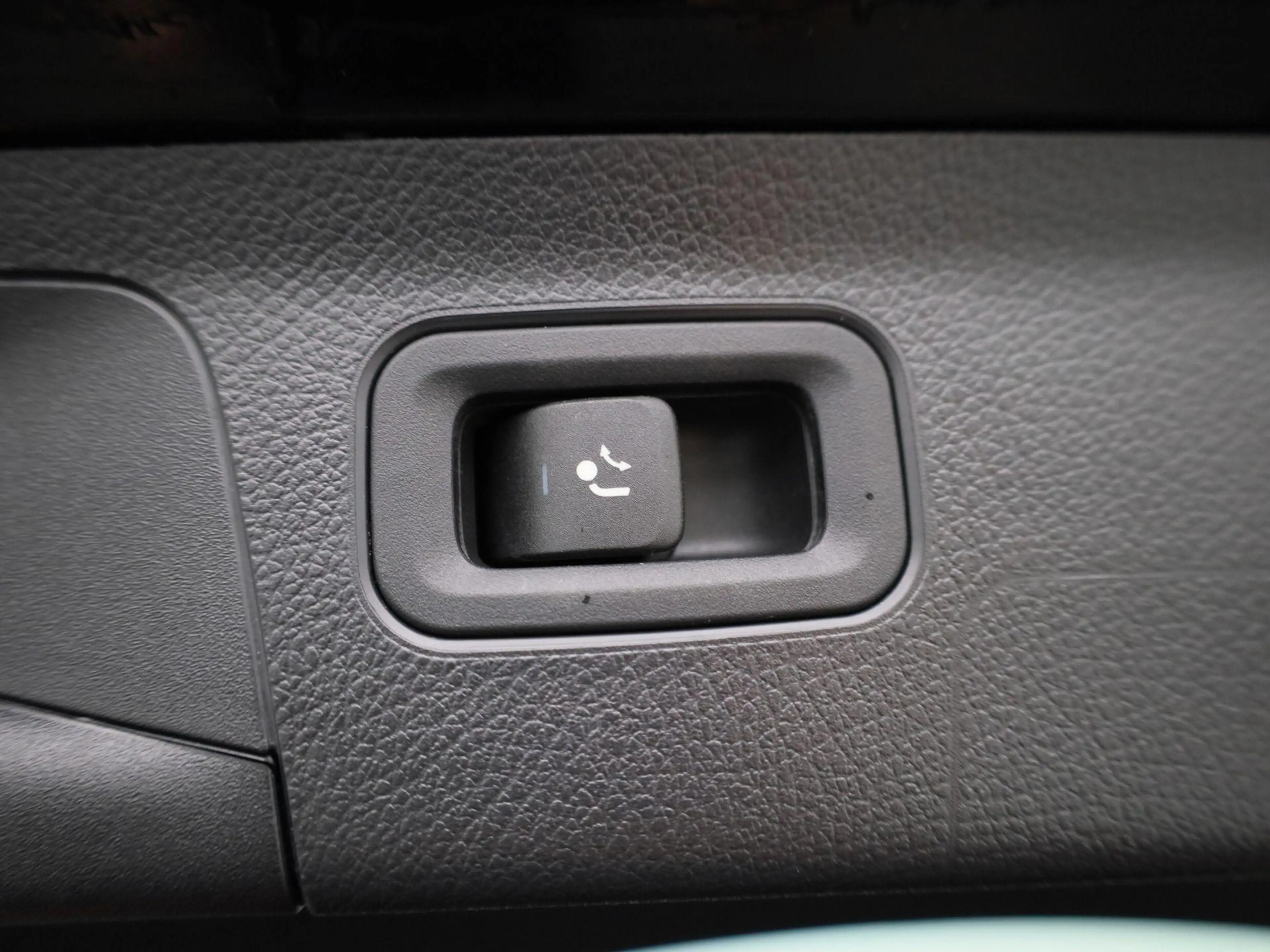 Mercedes-Benz A 180 Business Line VERWACHT !! — photo 12