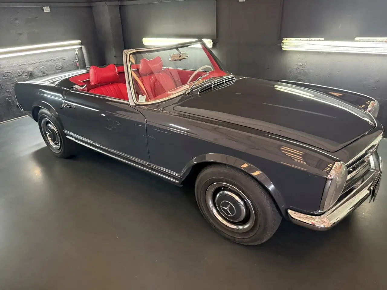 Mercedes-Benz 230 SL PAGODE, foto 1