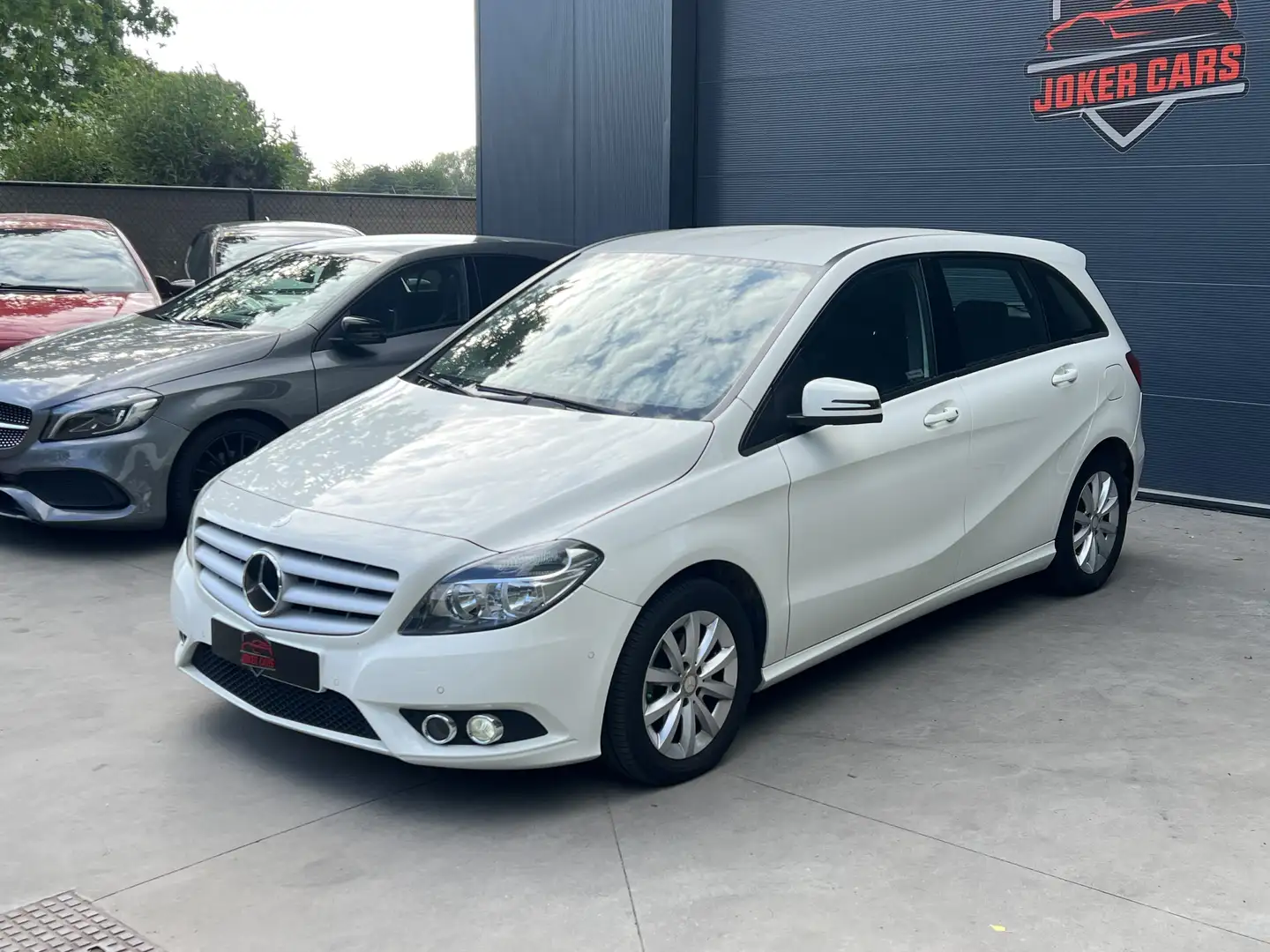 Mercedes-Benz B 180 CDI 7G Automaat Navi Airco Trekhaak CruiseControle Blanco - 1