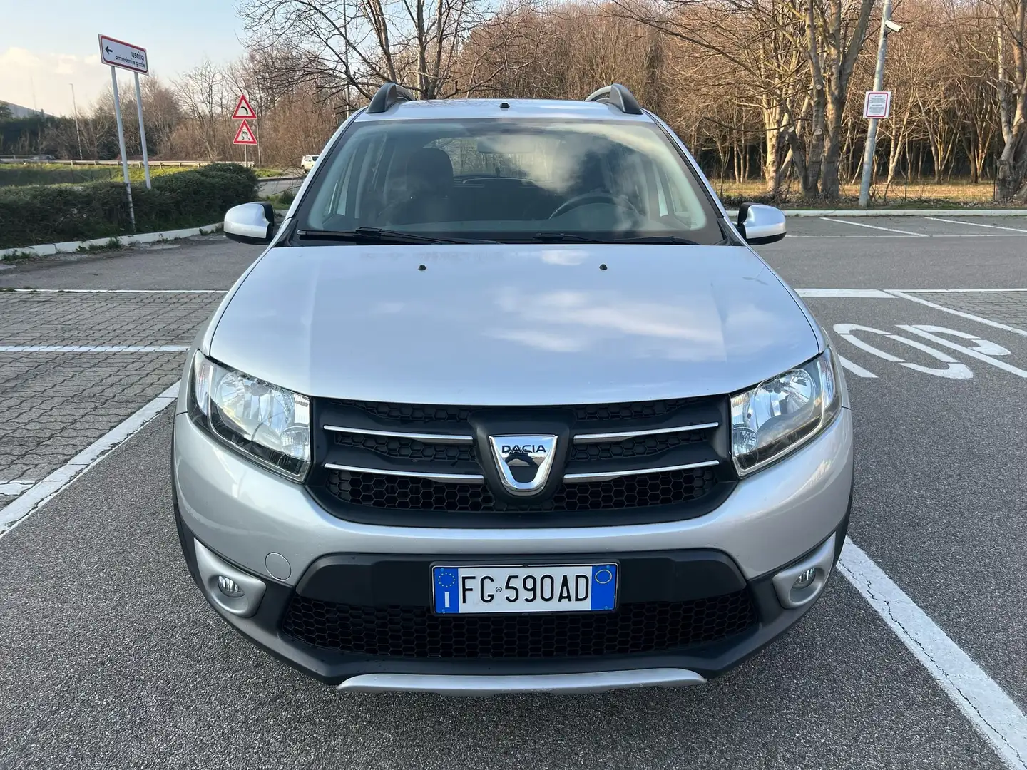 Dacia Sandero Sandero Stepway 1.5 dci (prestige) aut. (66KW) Argento - 1