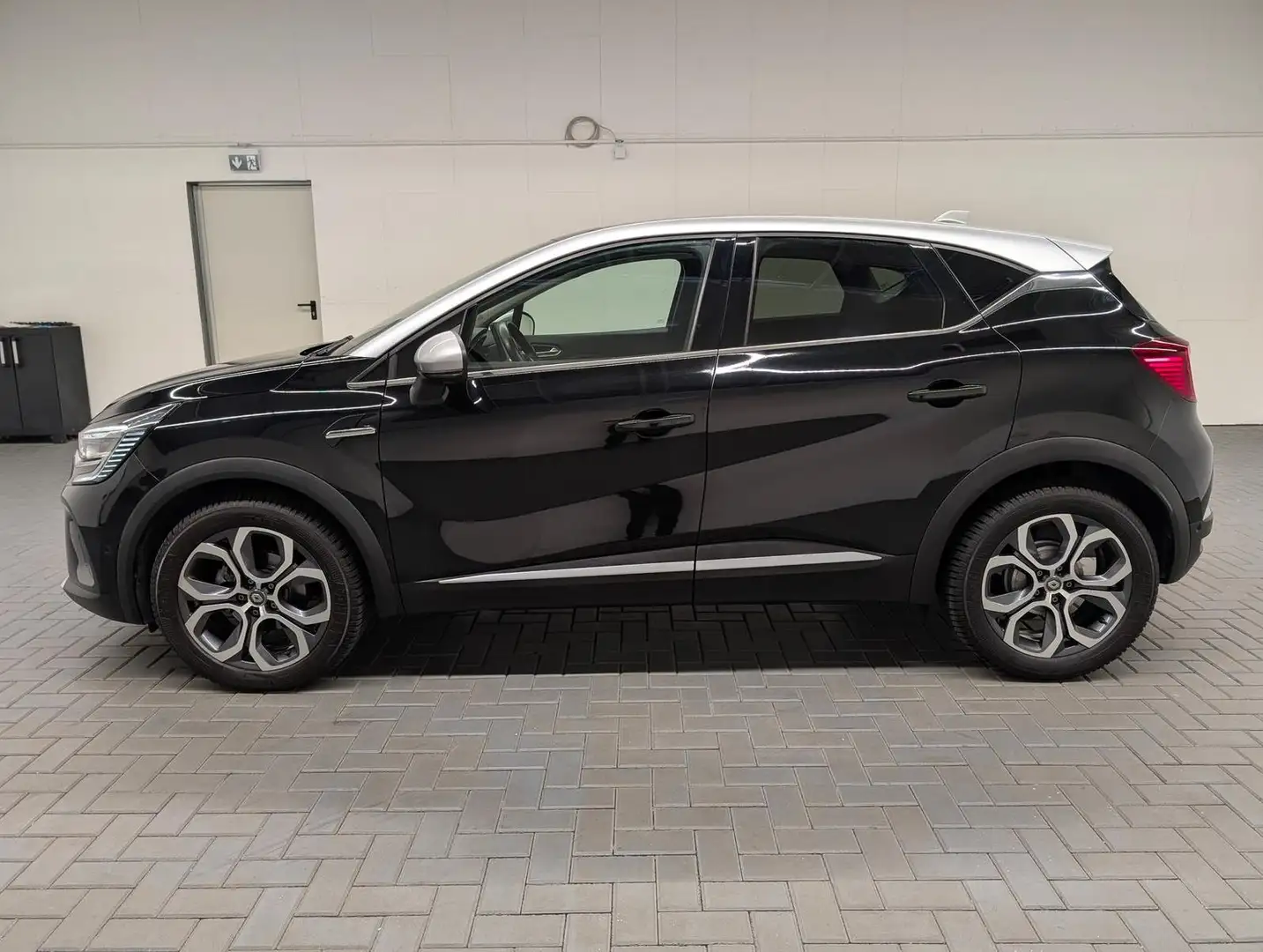 Renault Captur Edition One LED/Navi/Pano/SHZ/Kam/Tempom. Black - 2