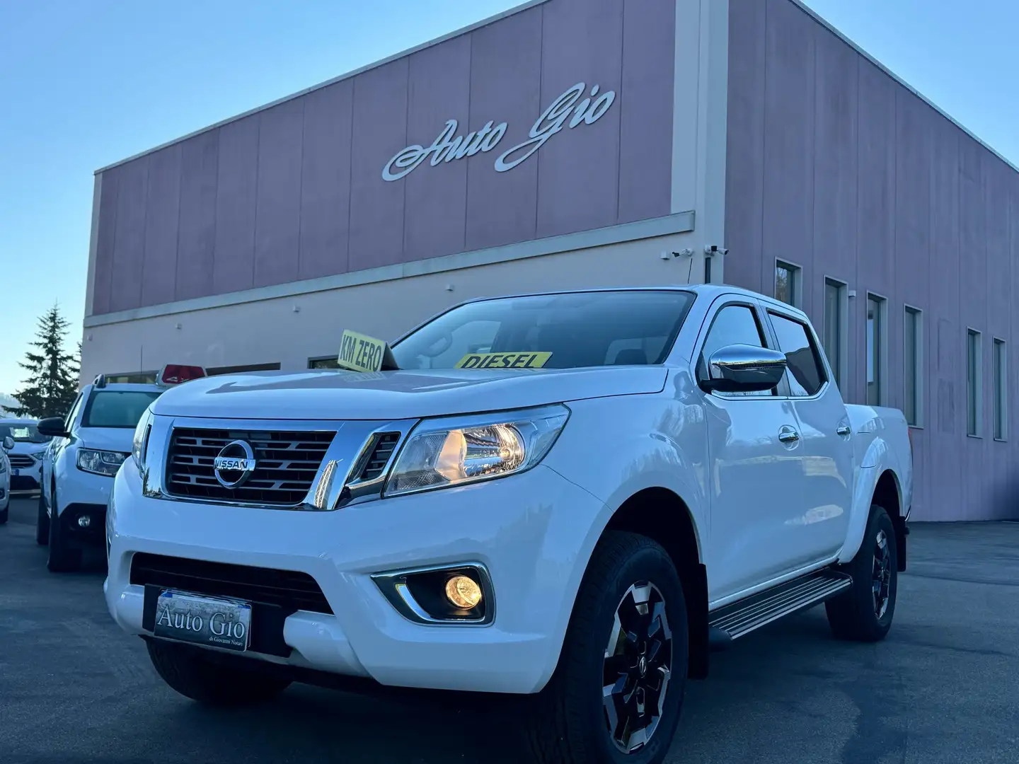 Nissan Navara DOUBLE CAB 4X4X FULL CON RETROCAMERA FATT IVA ESP Bianco - 1