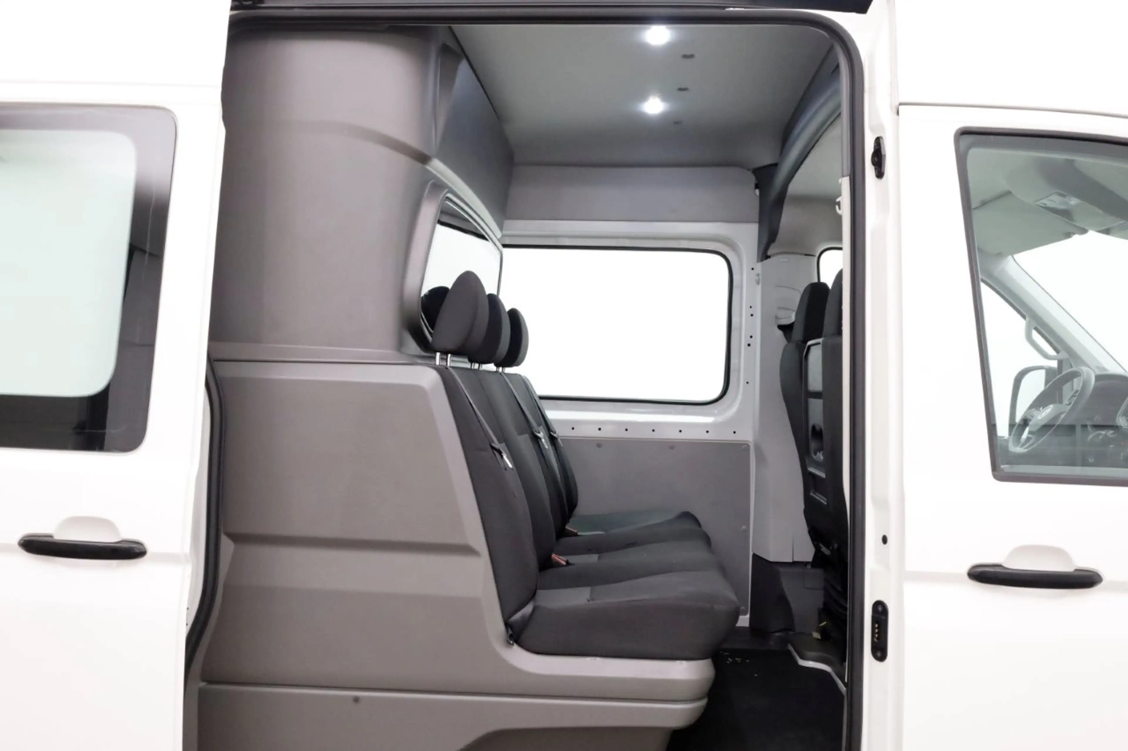 Volkswagen Crafter e-Crafter 36 kWh 100% Elektrisch L3H3 (L2H2) D.C. — photo 6