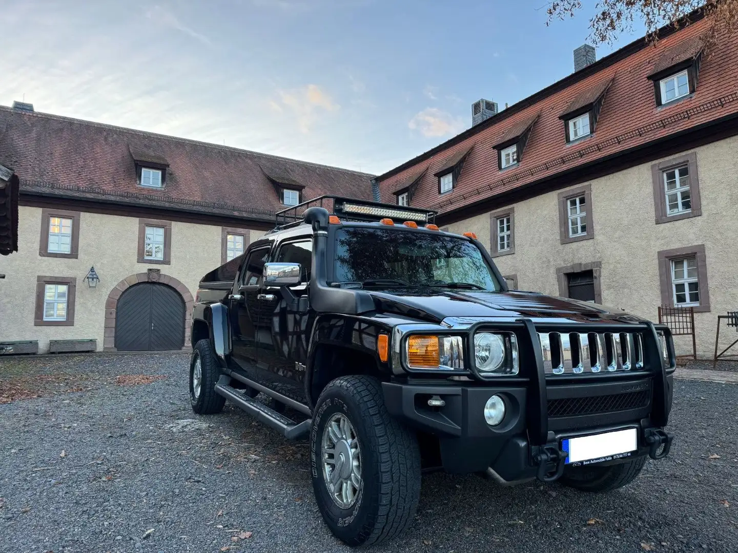 HUMMER H3 5.3 V8 Alpha 4x4 AHK LPG Schwarz - 2