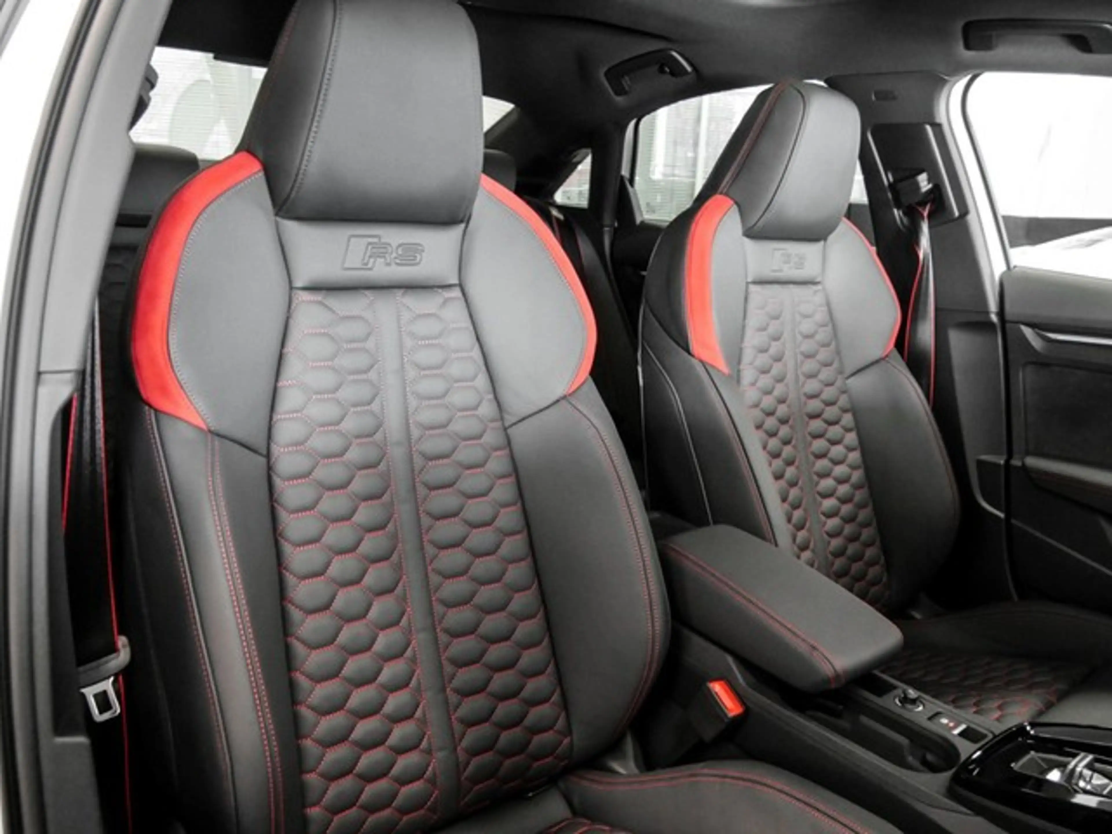 Audi RS3 Qu. BLACKPAK PANO B&O SPORTABGAS LEDER — photo 6