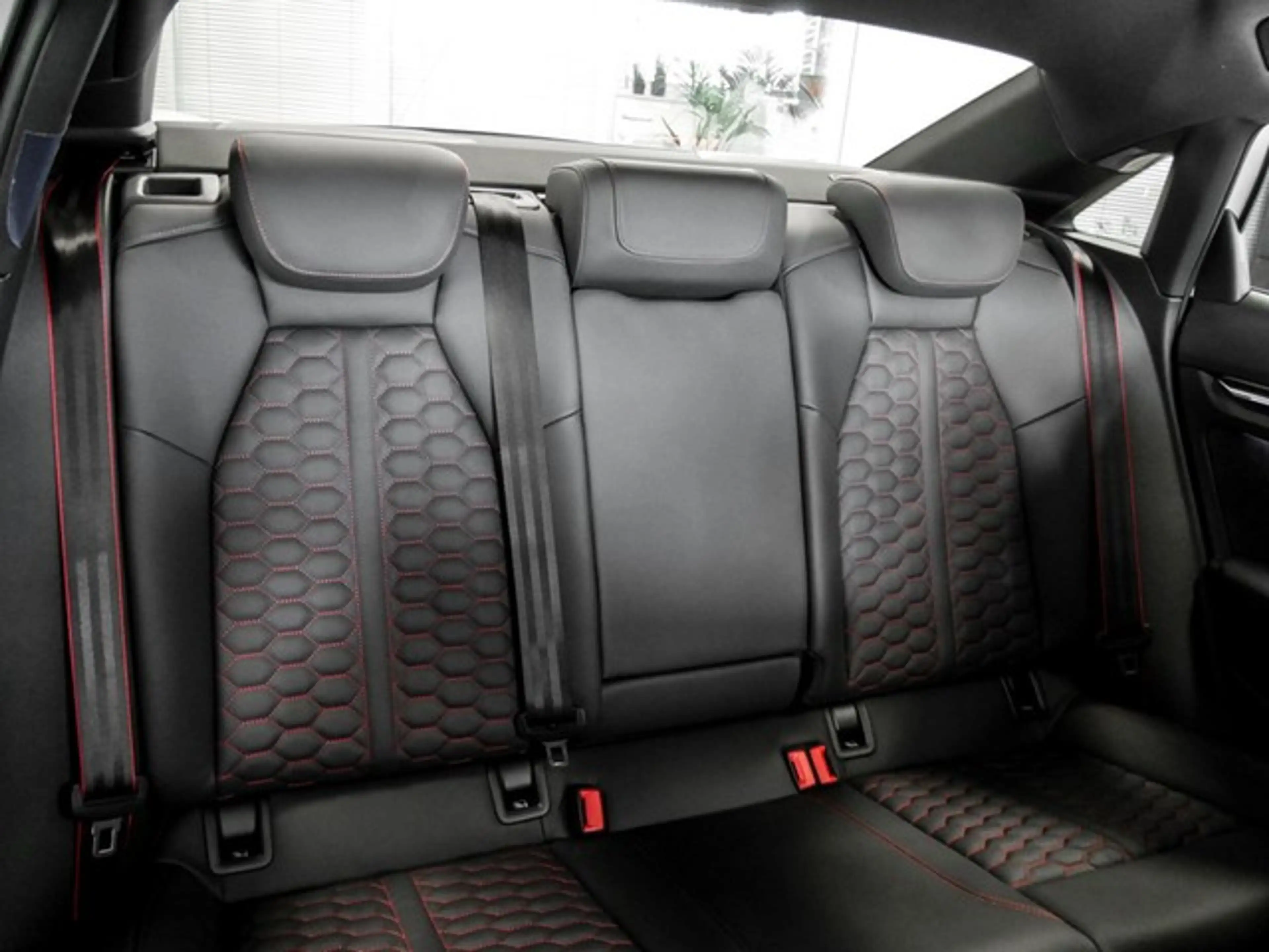 Audi RS3 Qu. BLACKPAK PANO B&O SPORTABGAS LEDER — photo 4