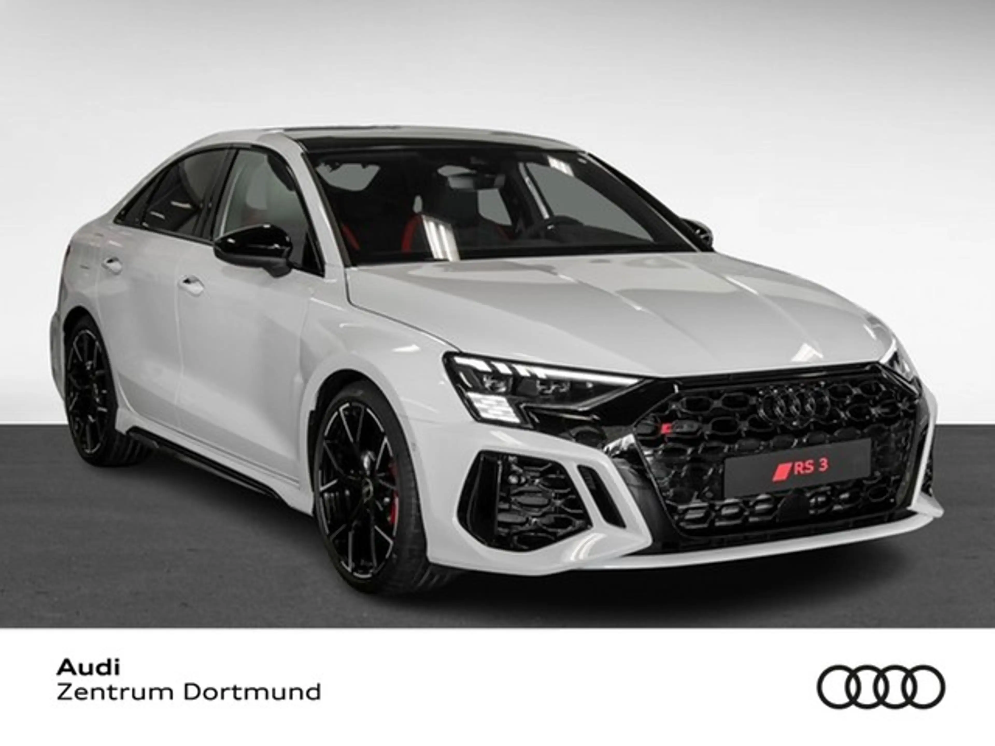 Audi RS3 Qu. BLACKPAK PANO B&O SPORTABGAS LEDER