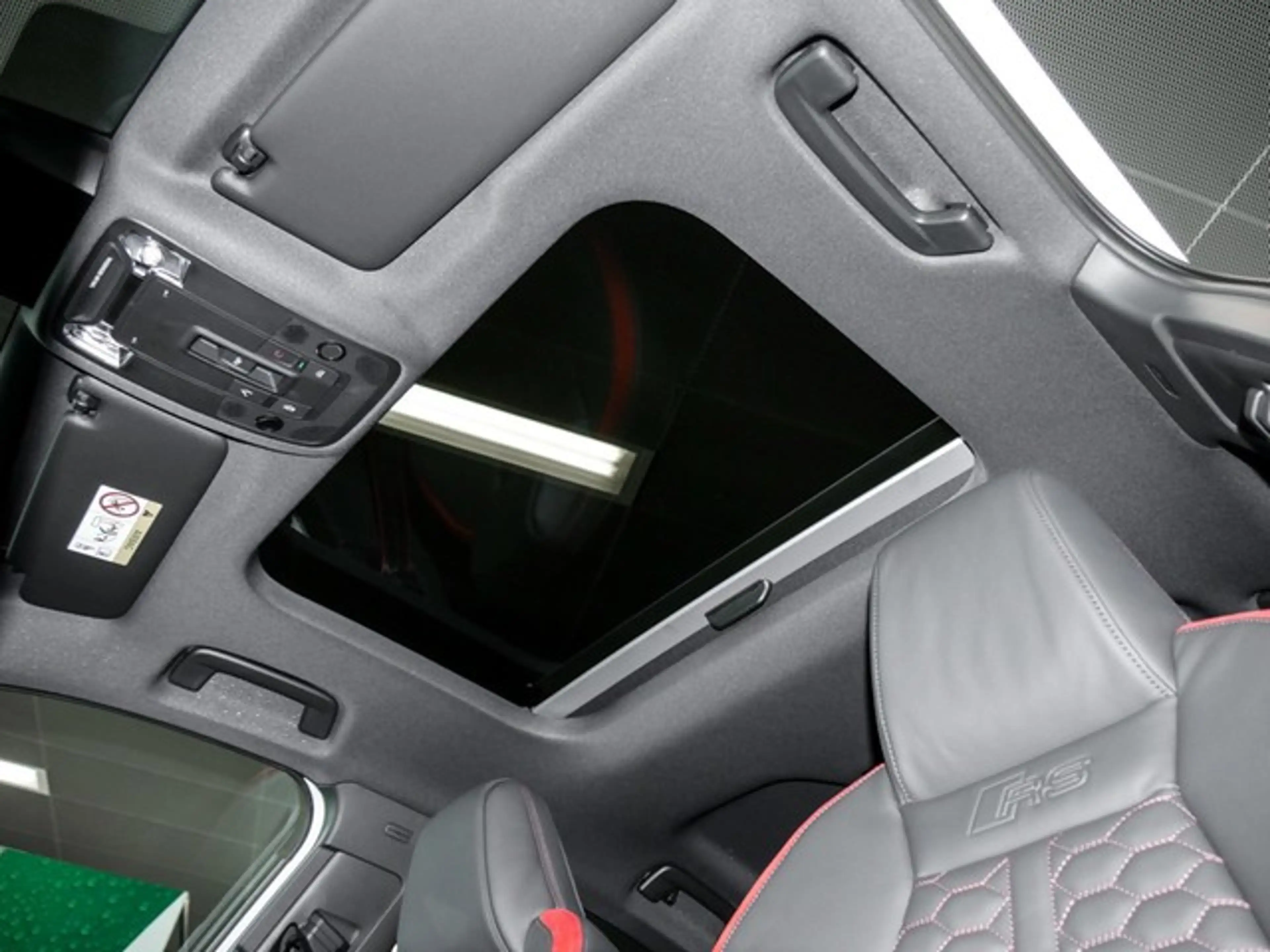 Audi RS3 Qu. BLACKPAK PANO B&O SPORTABGAS LEDER — photo 11