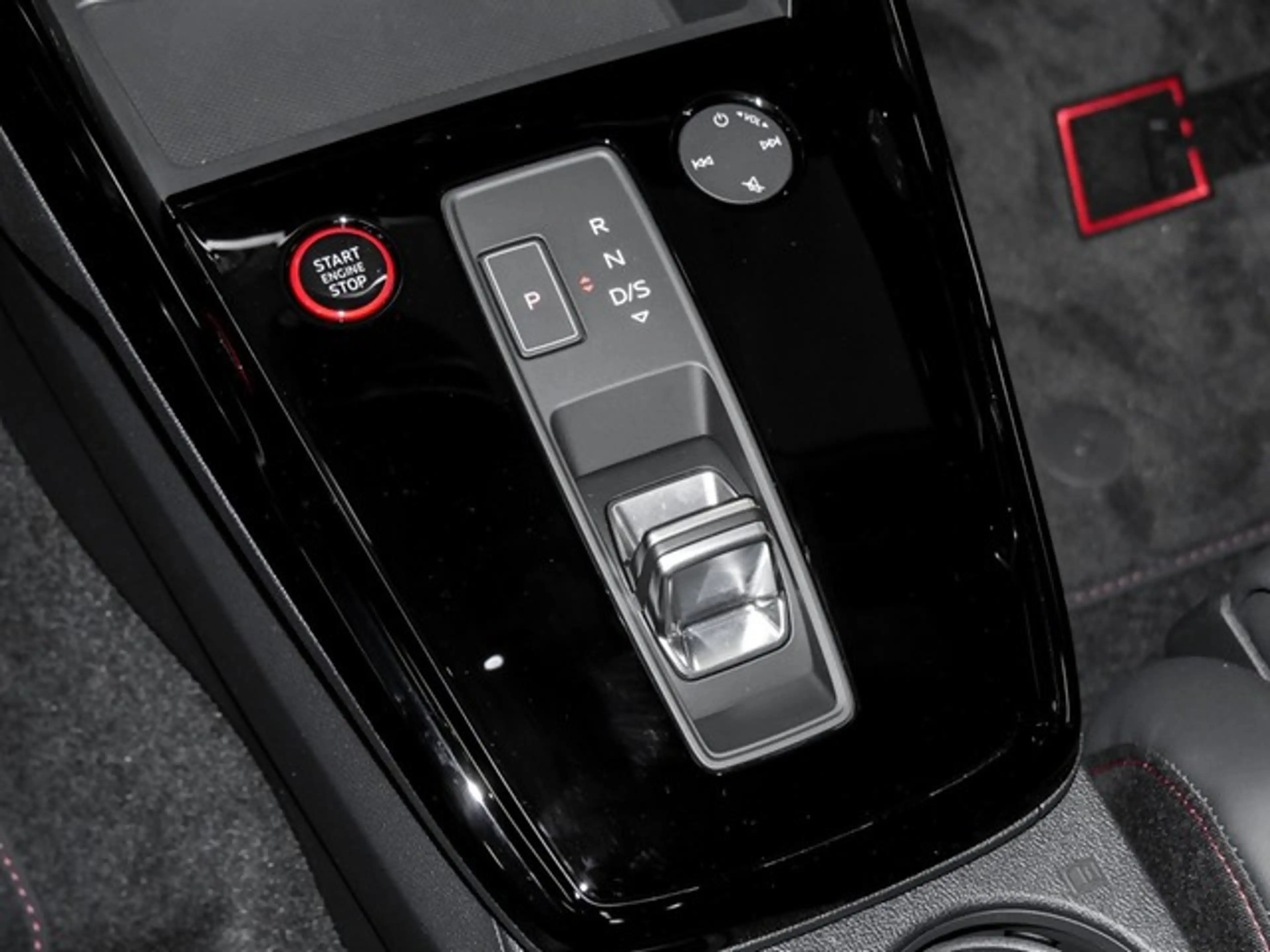Audi RS3 Qu. BLACKPAK PANO B&O SPORTABGAS LEDER — photo 10