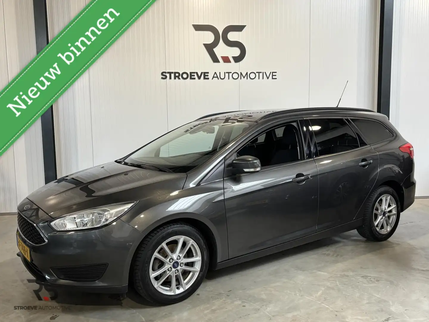 Ford Focus Wagon Trend Edition | Navi | Cruise | PDC | 16" LM Grijs - 1