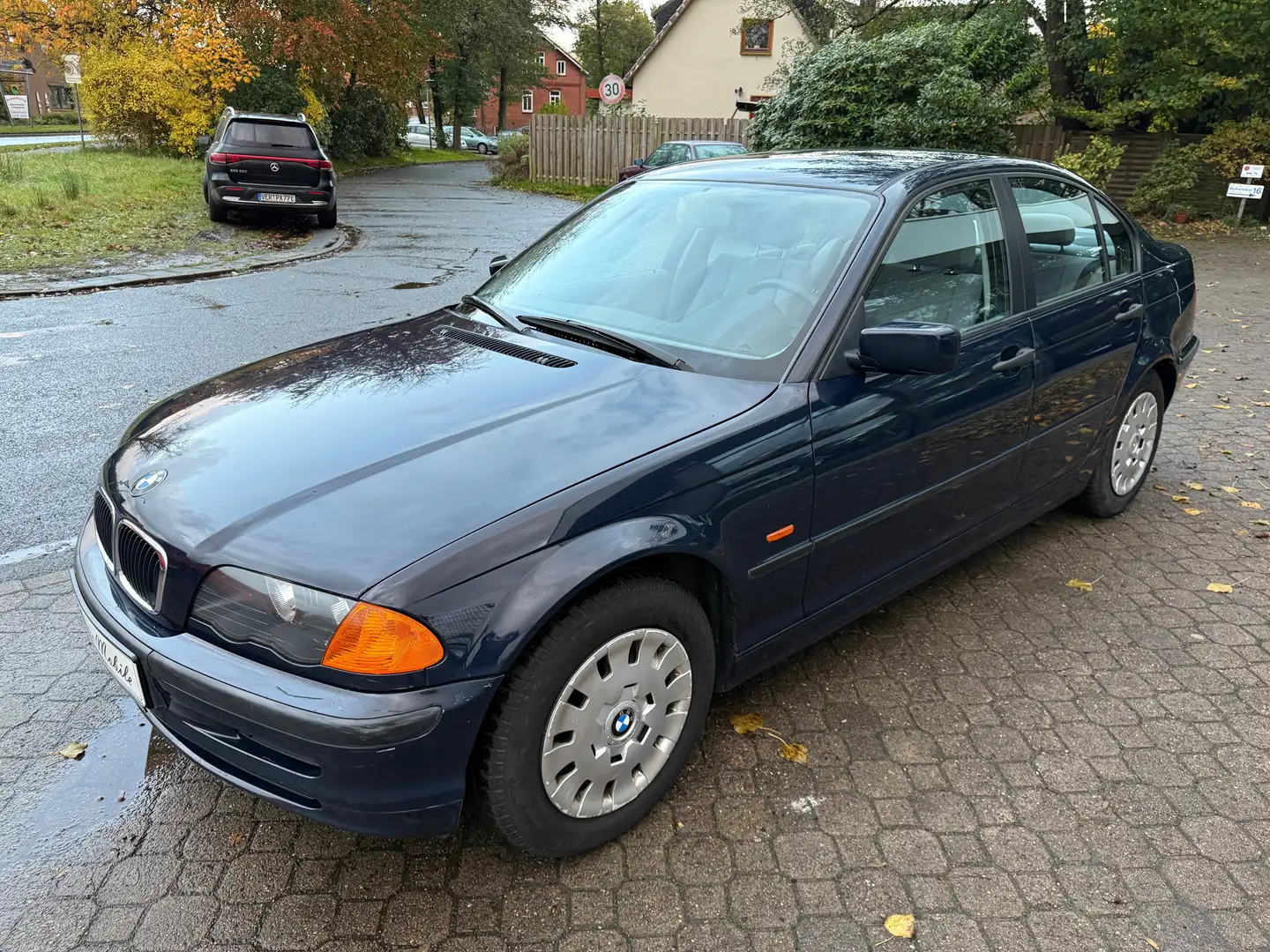 BMW 318 i E46 *HU a.W. neu*Automatik*aAHK*Klimaautomatik* Azul - 2