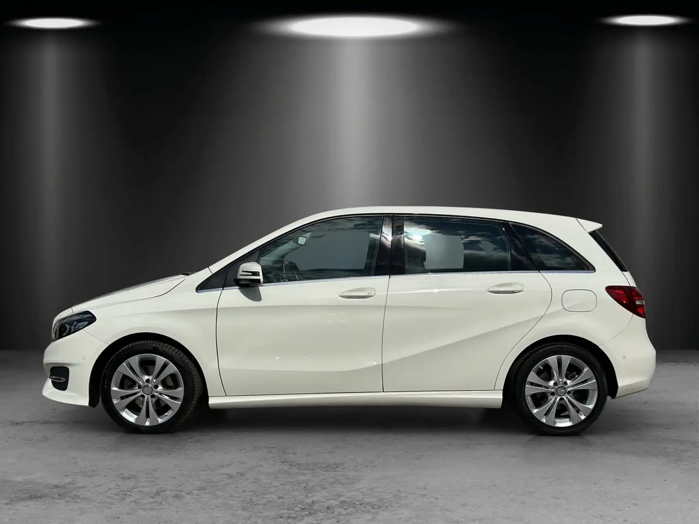 Mercedes-Benz B 200 d Score 7-G TR. LED/KAMERA/SHZ/NAVI/ Blanc - 2