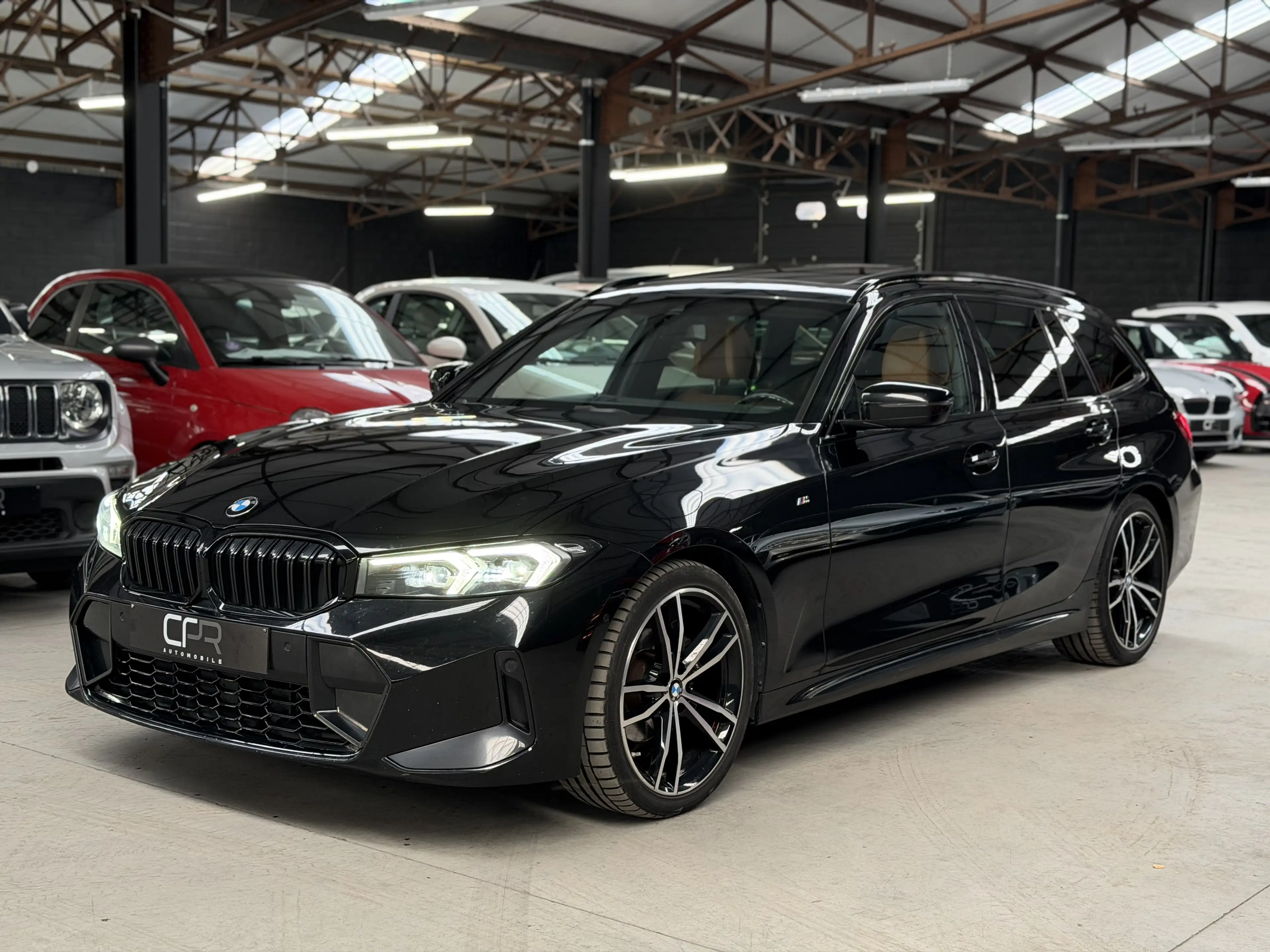 BMW 316 dA * NEW LIFT * PACK M * PANO * CAMERA * CARPLAY