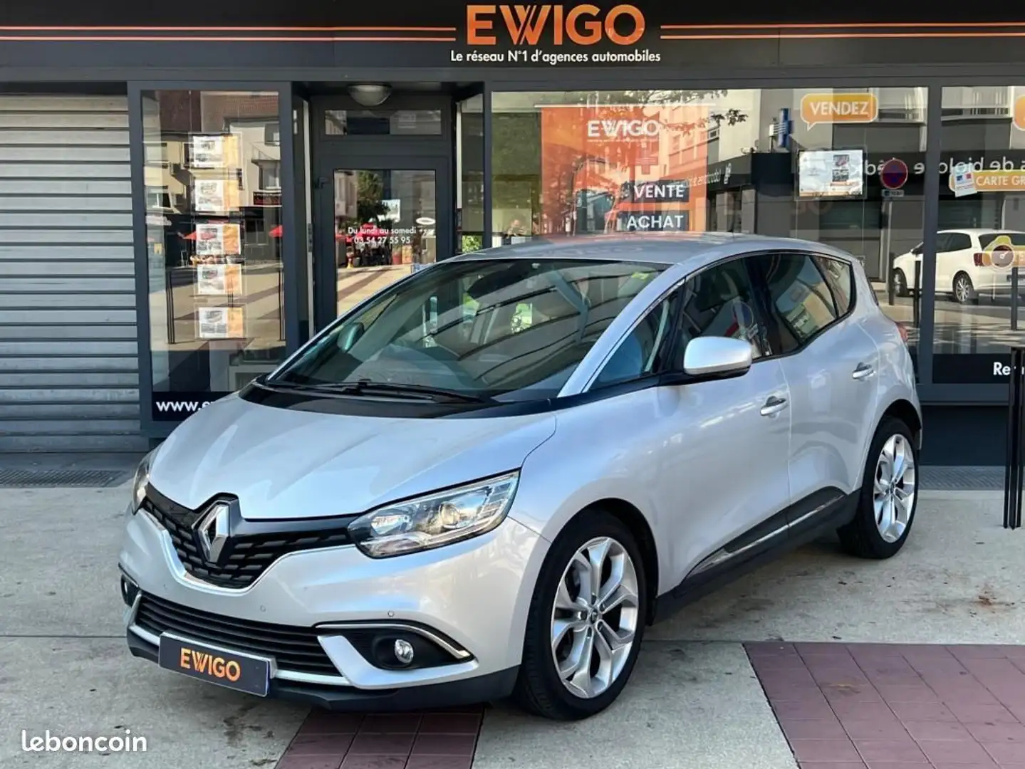 Renault Scenic Scénic 1.5 DCI 110 ENERGY BUSINESS BVM6 GPS-ATTELA Gris - 1