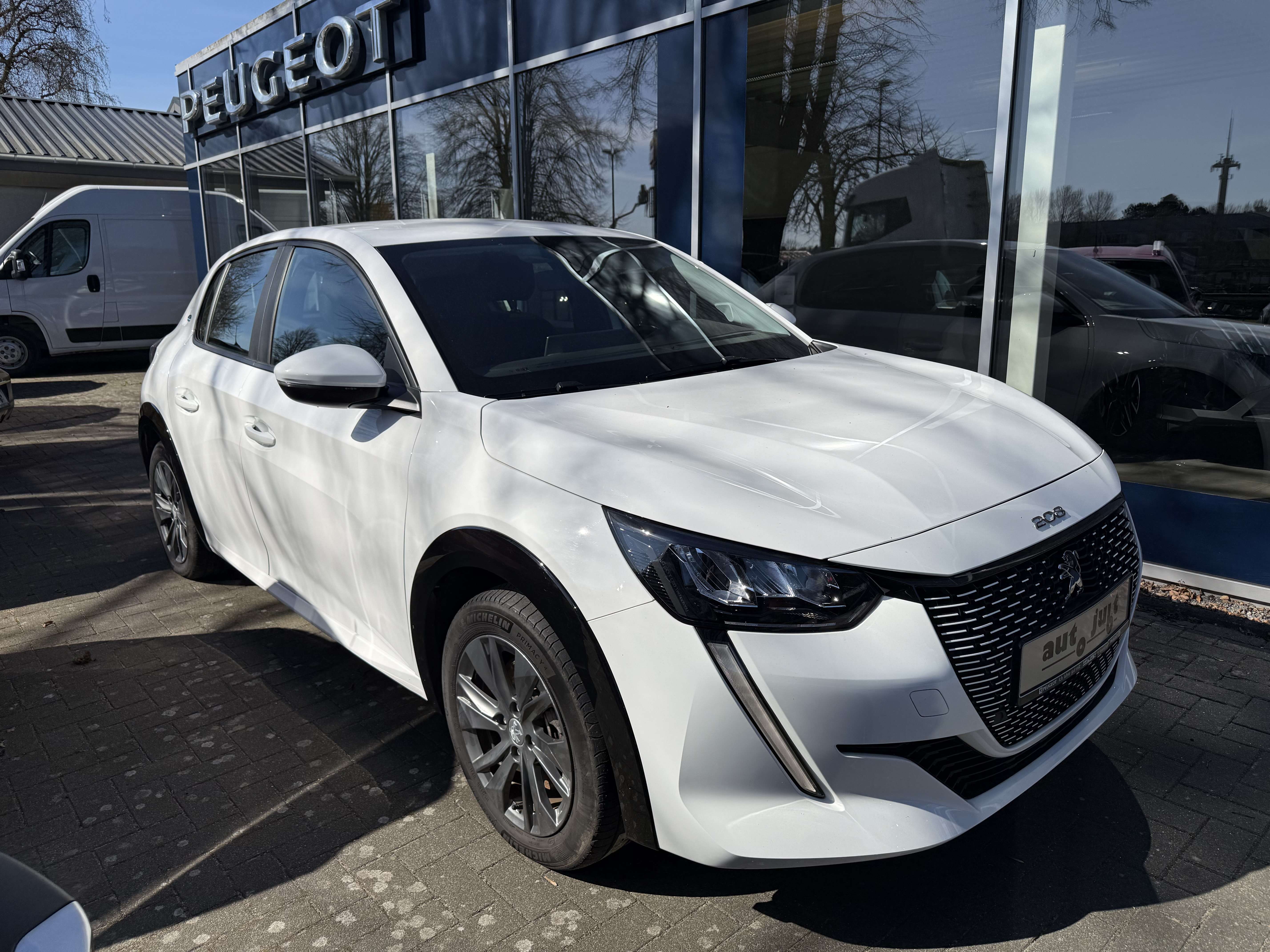 Second hand Peugeot 208 