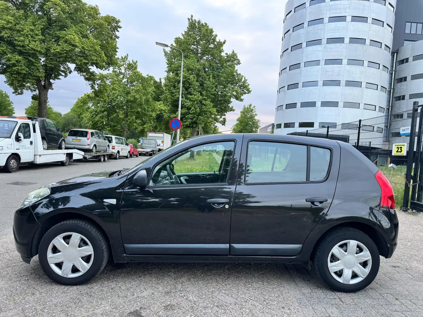 Dacia Sandero 1.2 Ambiance/APK16-06-2026/AIRCO/STUURBEKR/INRUILK Fekete - 2