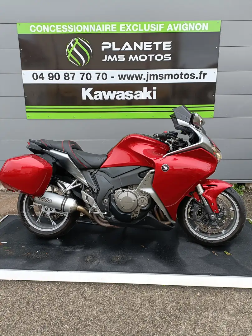 Honda VFR 1200 Red - 1