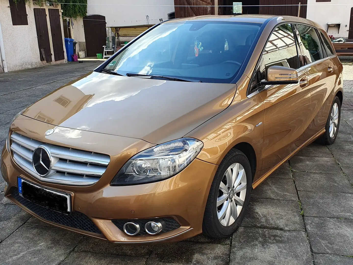Mercedes-Benz B 180 B-Klasse (BlueEFFICIENCY) 7G-DCT Bej - 1