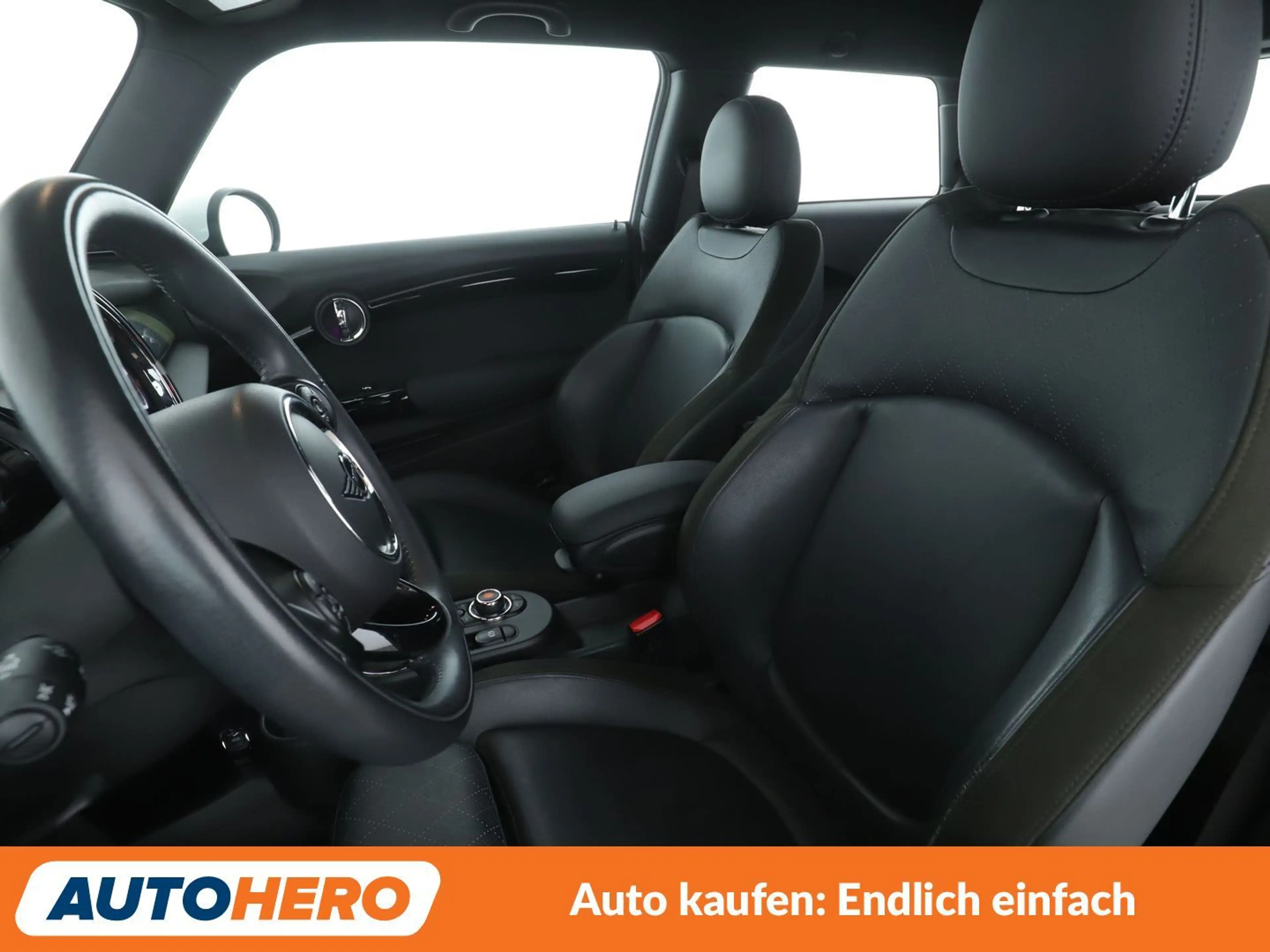 MINI Cooper SE Cooper SE Trim L Aut.*NAVI*HUD*LED* — photo 10