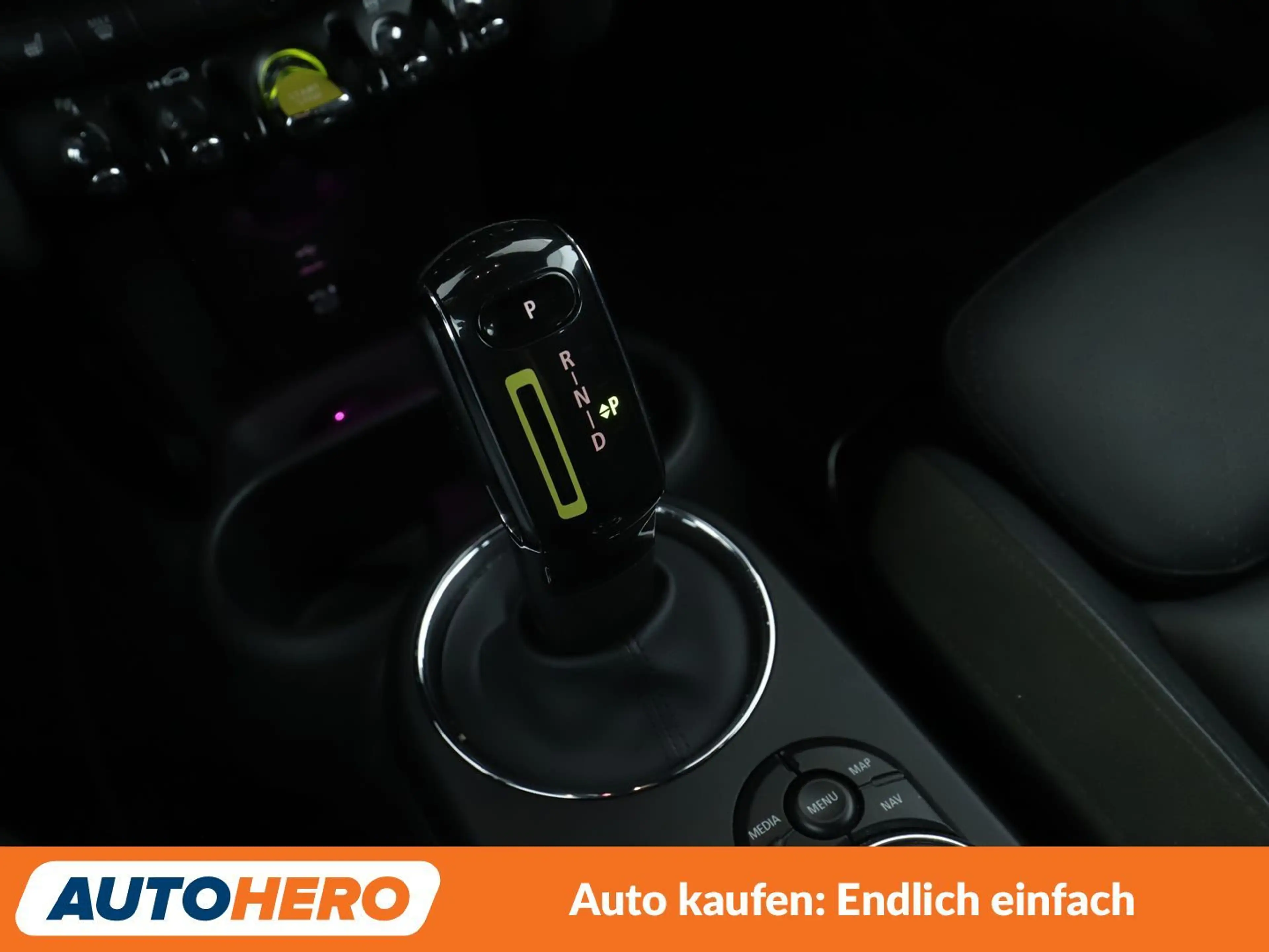 MINI Cooper SE Cooper SE Trim L Aut.*NAVI*HUD*LED* — photo 25
