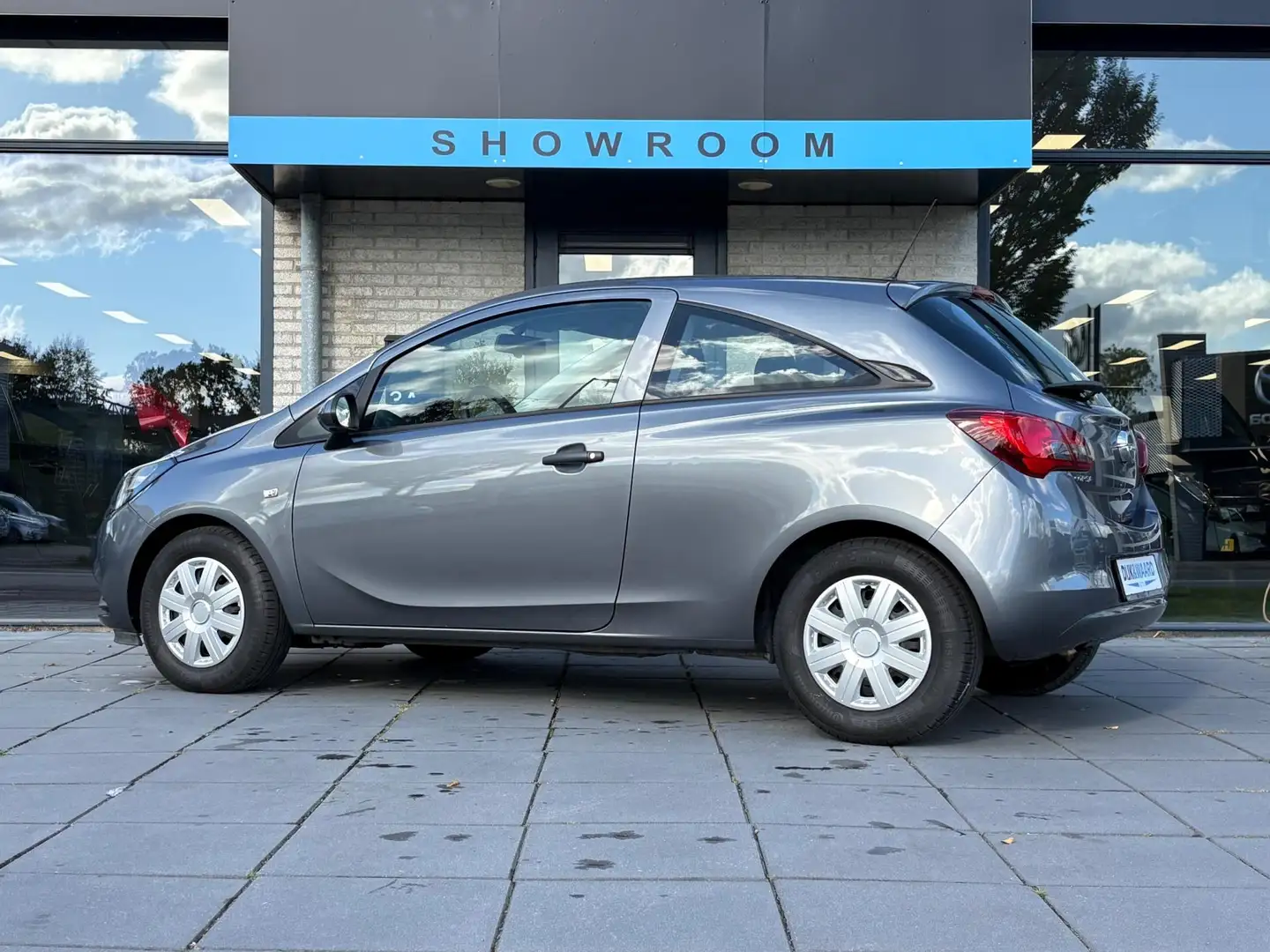 Opel Corsa 1.2 Selection | CRUISE | AIRCO | BLUETOOTH | LED Grijs - 2