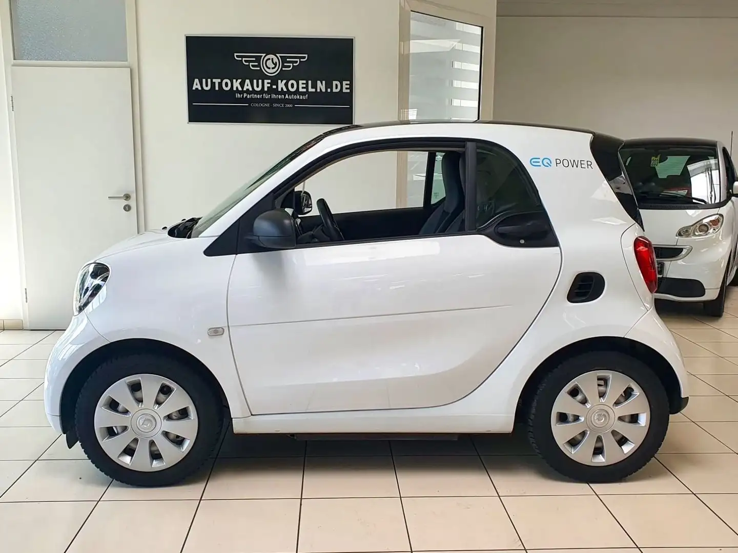 smart forTwo coupe electric drive / EQ*Klima+Automatik Weiß - 1