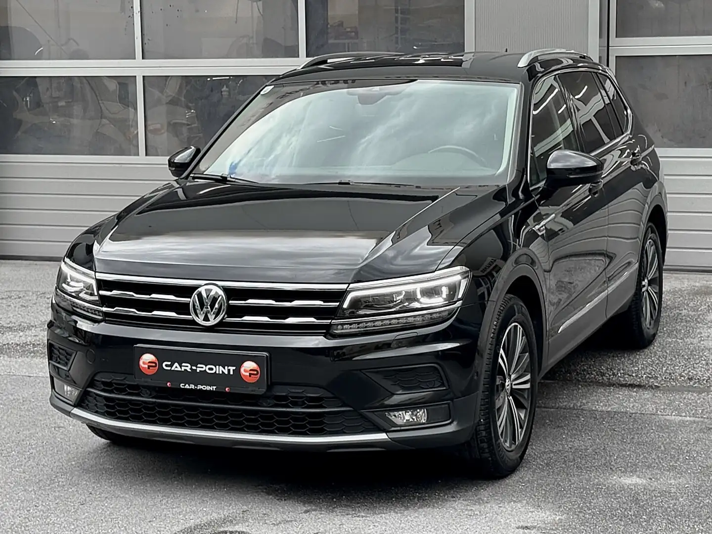 Volkswagen Tiguan Allspace 2,0 TDI 4Motion DSG Comfortline Schwarz - 2