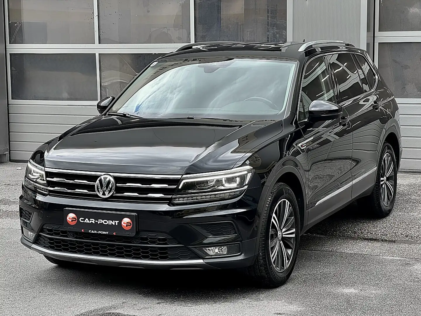 Volkswagen Tiguan Allspace 2,0 TDI 4Motion DSG Comfortline Schwarz - 1