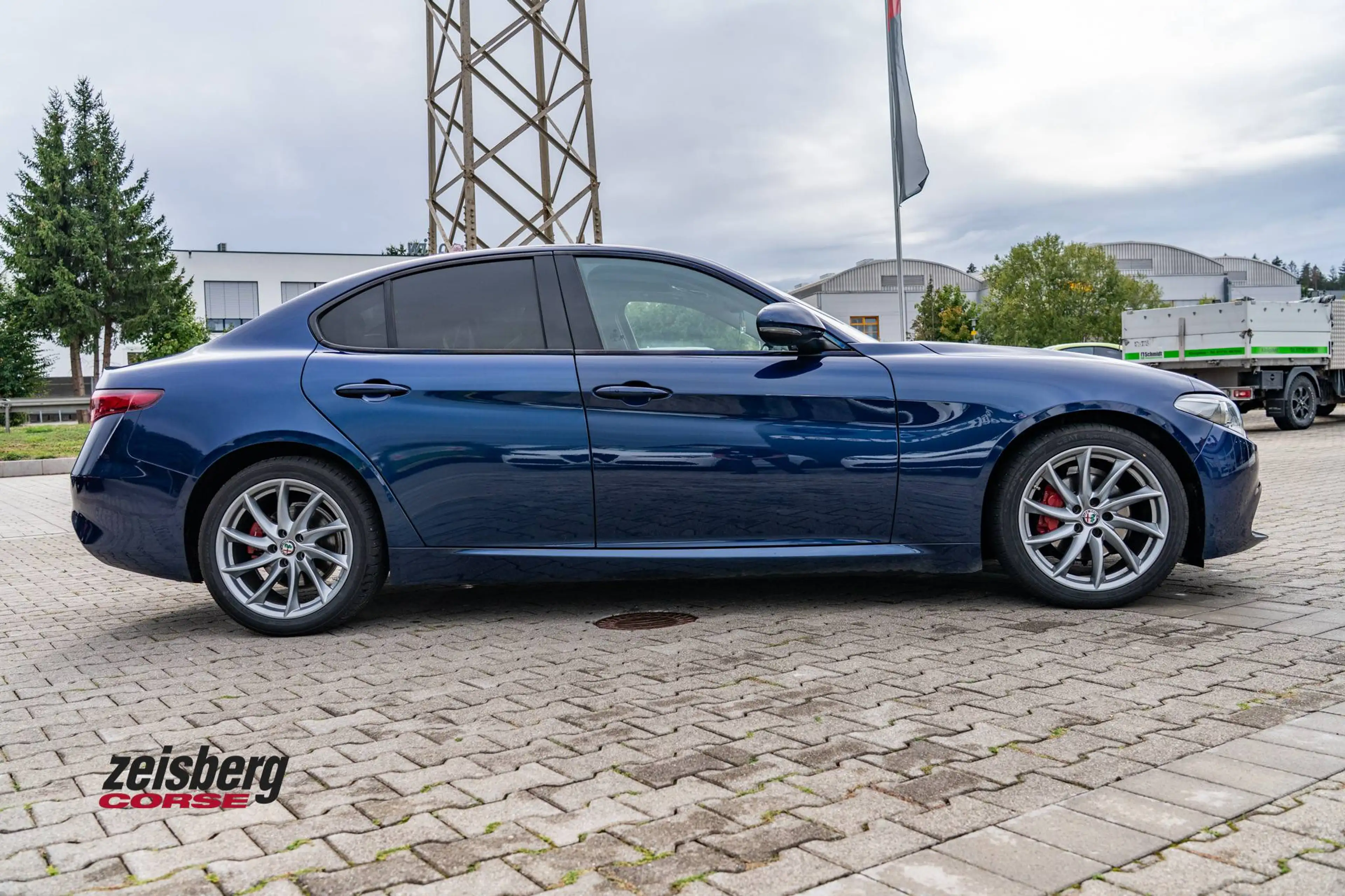 Alfa Romeo Giulia 2.0 Super AT-8 200PS — photo 3