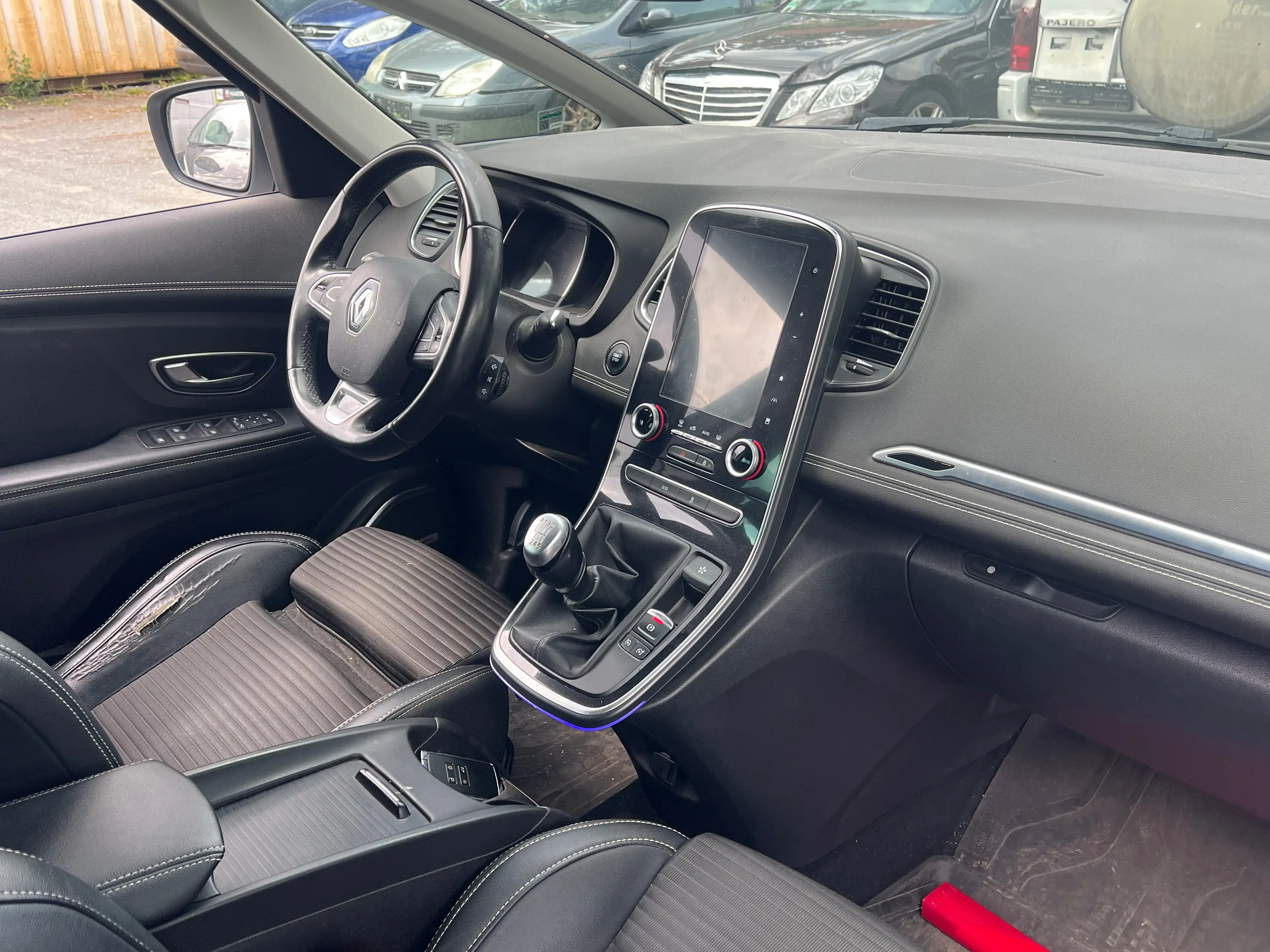 Renault Scenic Grand Scenic Bose 1.2 TCe 7-Sitzer *LEDER+MASAGE+E — photo 8