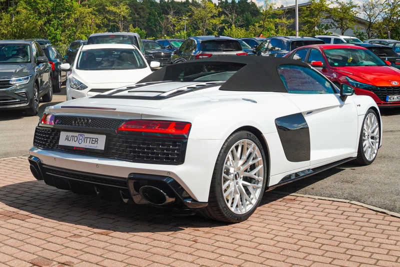 Audi R8 5.2 FSI quattro Spyder DE Fzg+Unfallfrei — photo 4