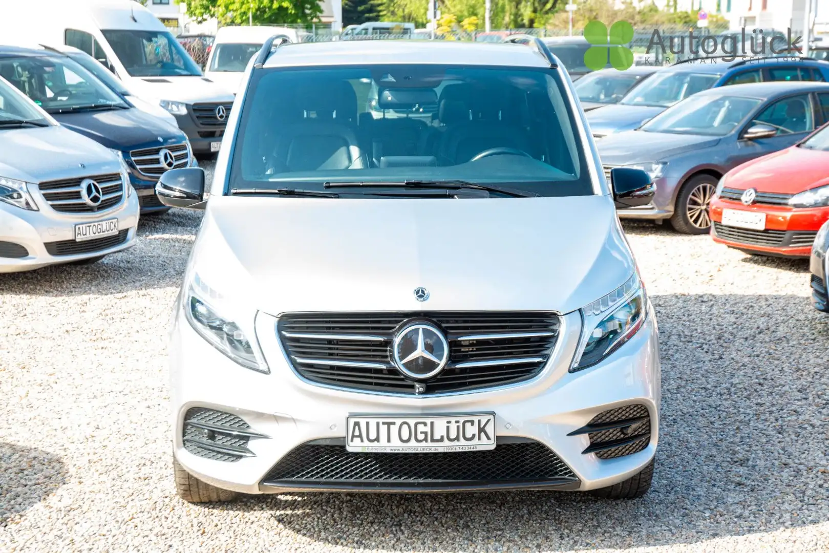 Mercedes-Benz V 250 LANG AMG 4M *PANO*7-Seats* Argent - 2