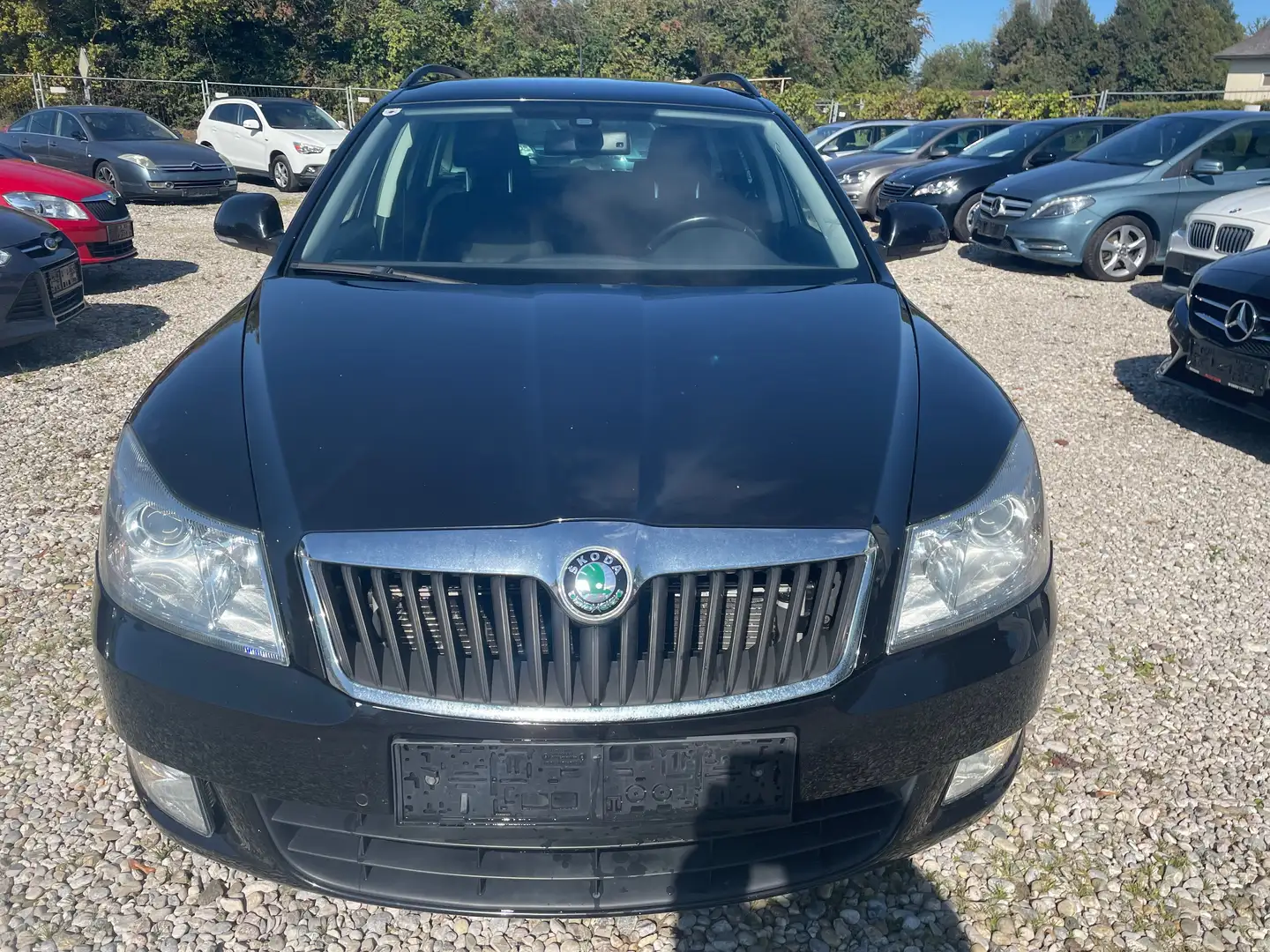 Skoda Octavia Octavia Combi 1.6 TDI DPF ALLRAD 4x4 Schwarz - 2