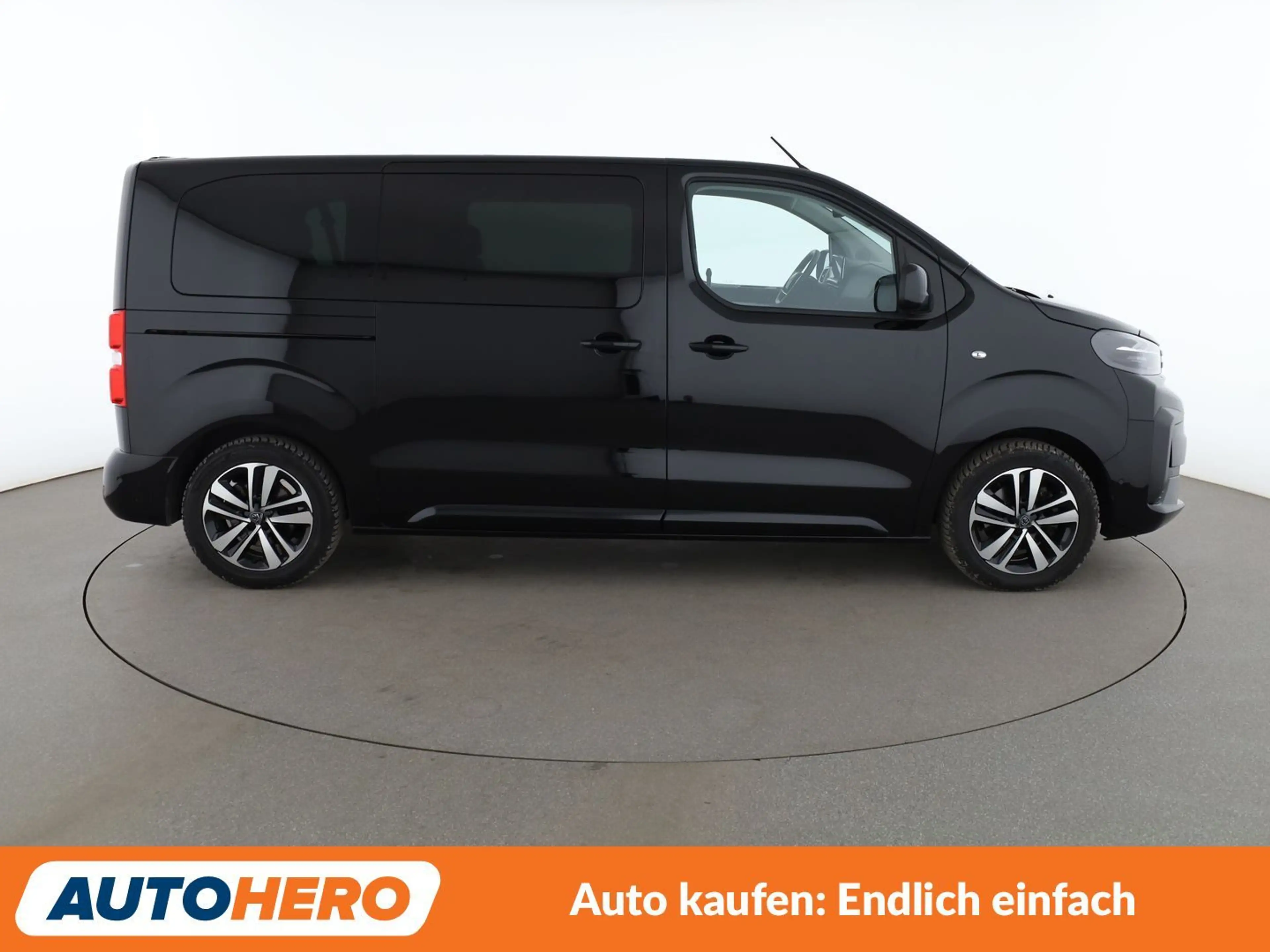 Peugeot Expert 2.0 Blue-HDi Allure L2 Aut.*NAVI*HUD*LED* — photo 7